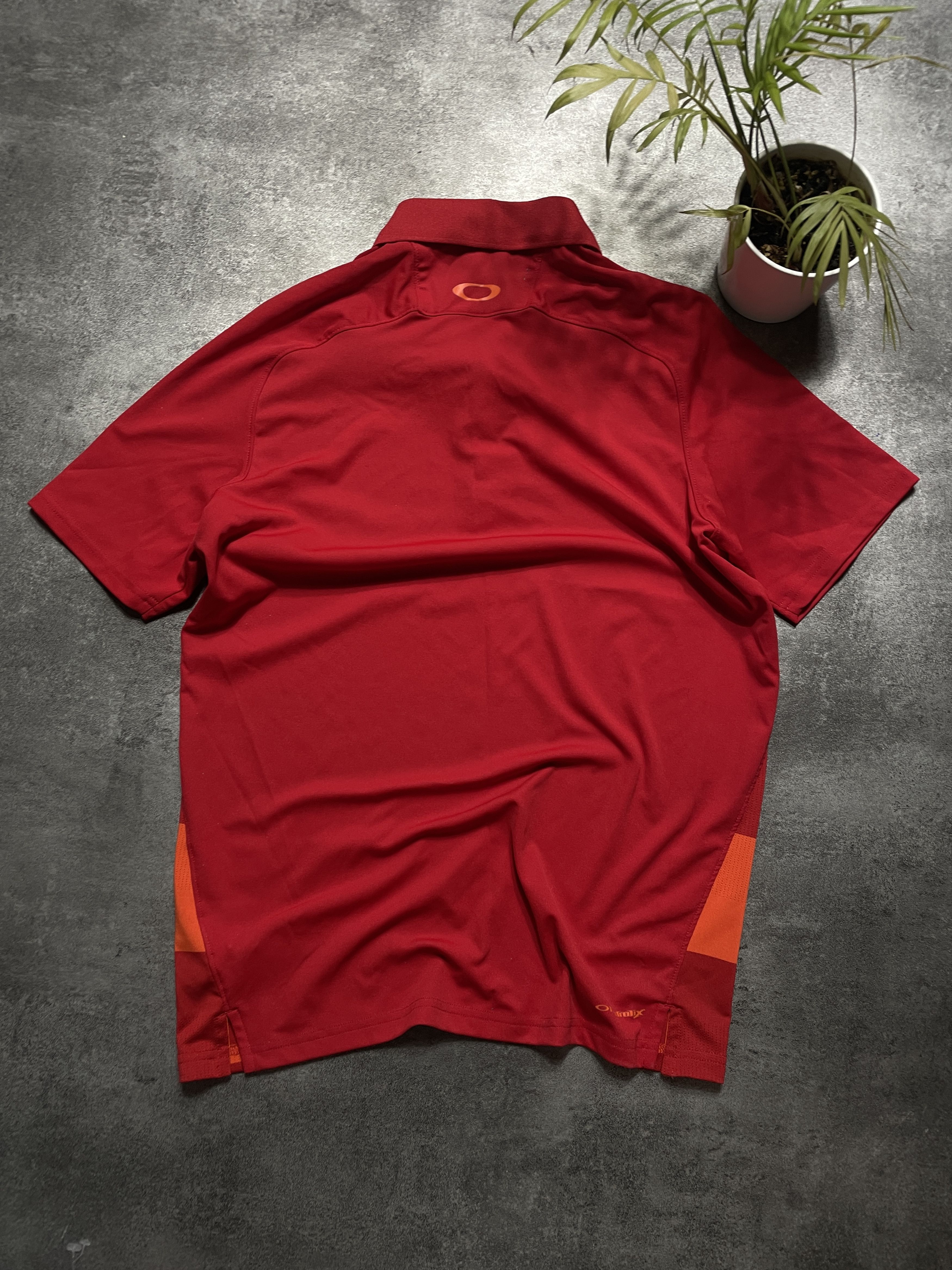 Oakley ❗️RARE❗️Oakley Vintage Y2K Polo T-Shirt Streetwear Size US S / EU 44-46 / 1 - 6 Thumbnail