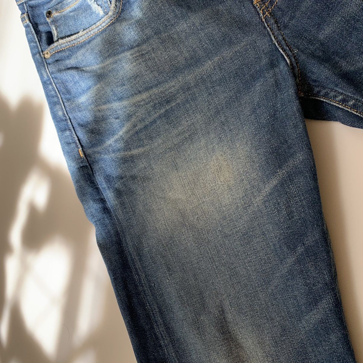 Calvin Klein Calvin Klein distressed BIG LOGO Jeans Size US 34 / EU 50 - 13 Thumbnail