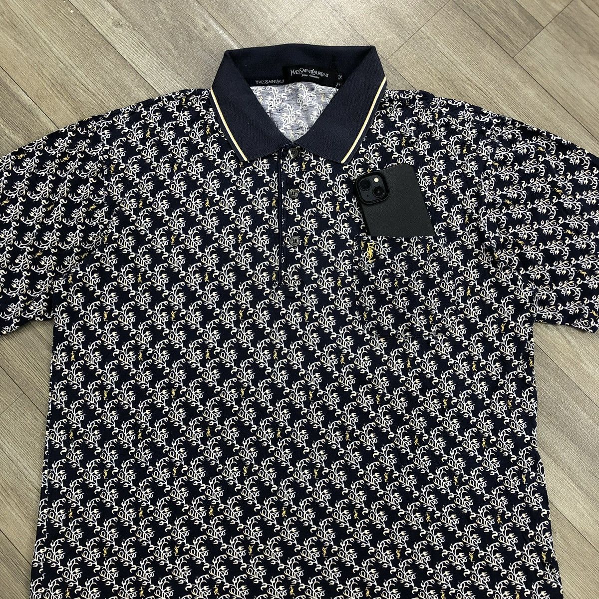 Yves Saint Laurent Vintage Yves Saint Laurent Pour Homme YSL Luxury Polo Shirt Size US L / EU 52-54 / 3 - 2 Thumbnail