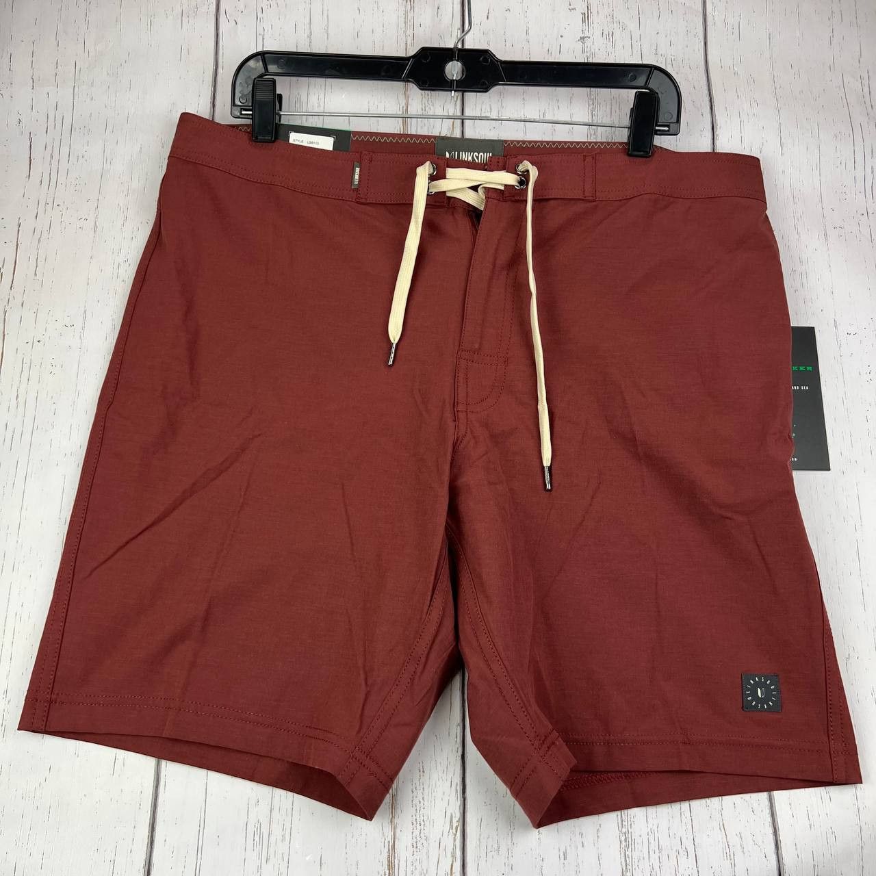 Other LinkSoul Golf 35 Board Walker Plain Shorts Redwood Men New Size US 35 - 1 Thumbnail