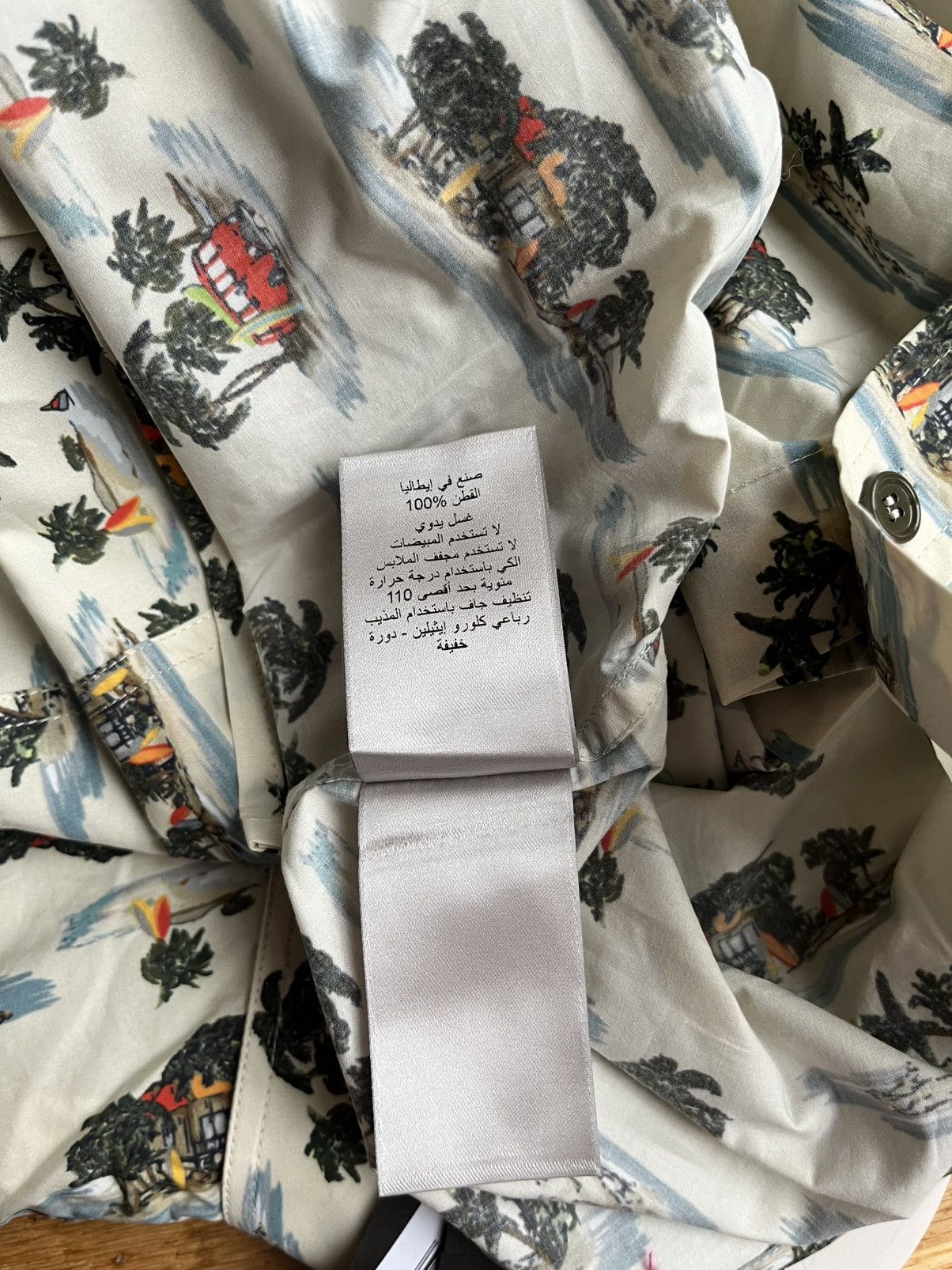 Bottega Veneta Bottega veneta daniel lee hawaii shirt 40 15 3/4 brand new Size US L / EU 52-54 / 3 - 9 Thumbnail