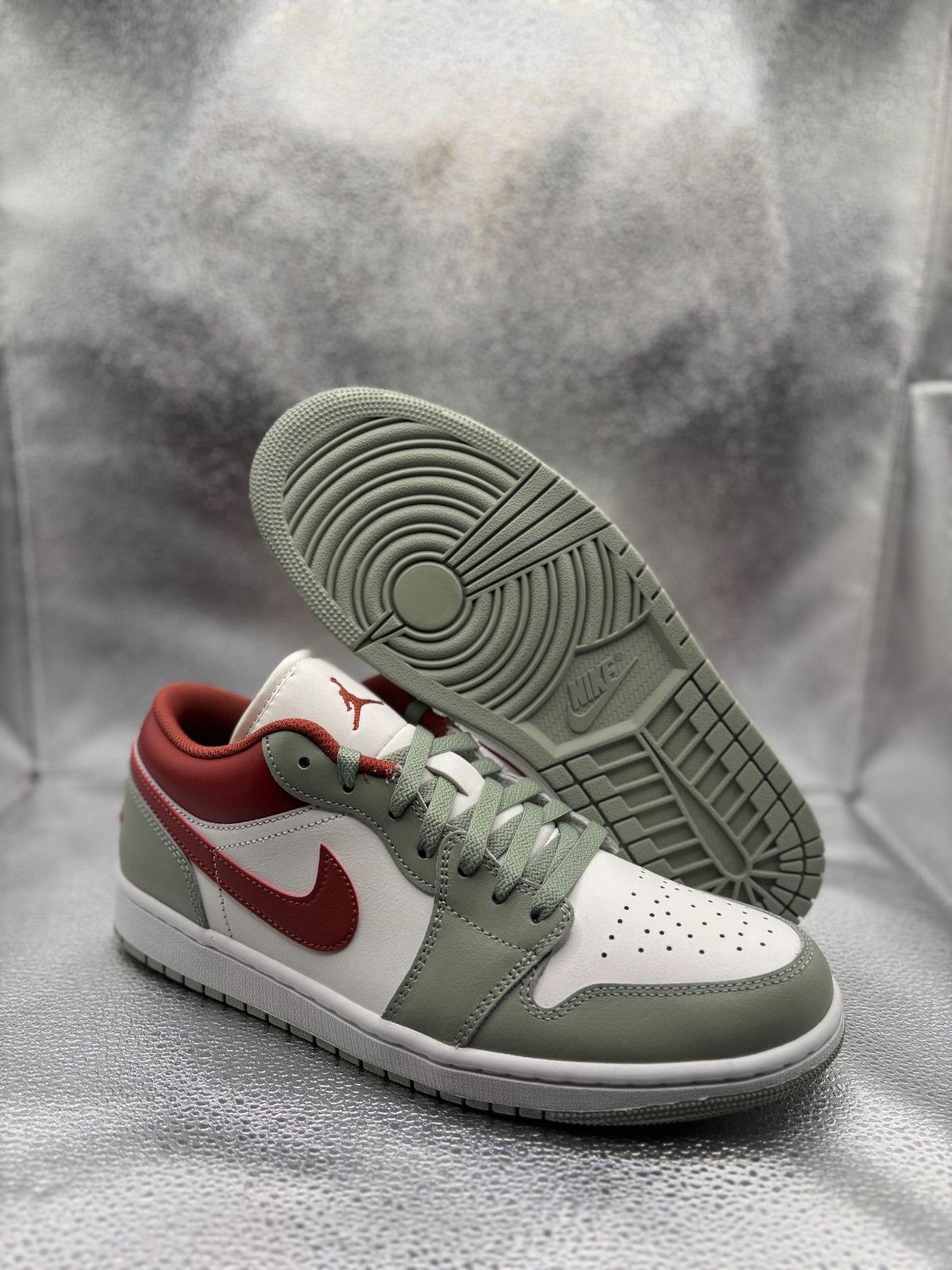 Air Jordan 1 Low Jade Horizon Size 10.5 in Green, Men's