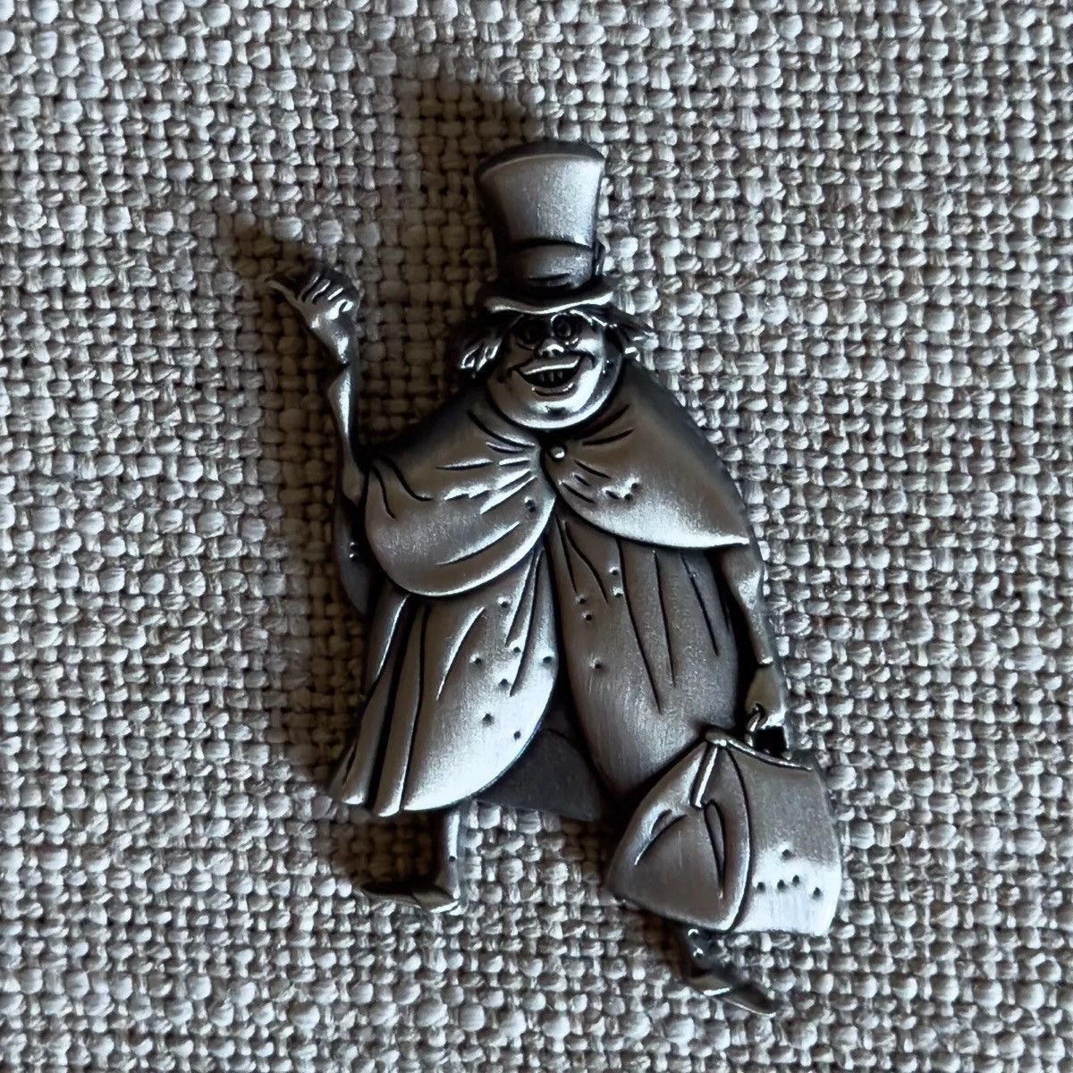 Disney Haunted Mansion Hitchhiking Ghosts Metal Series Phineas Size ONE SIZE - 4 Thumbnail