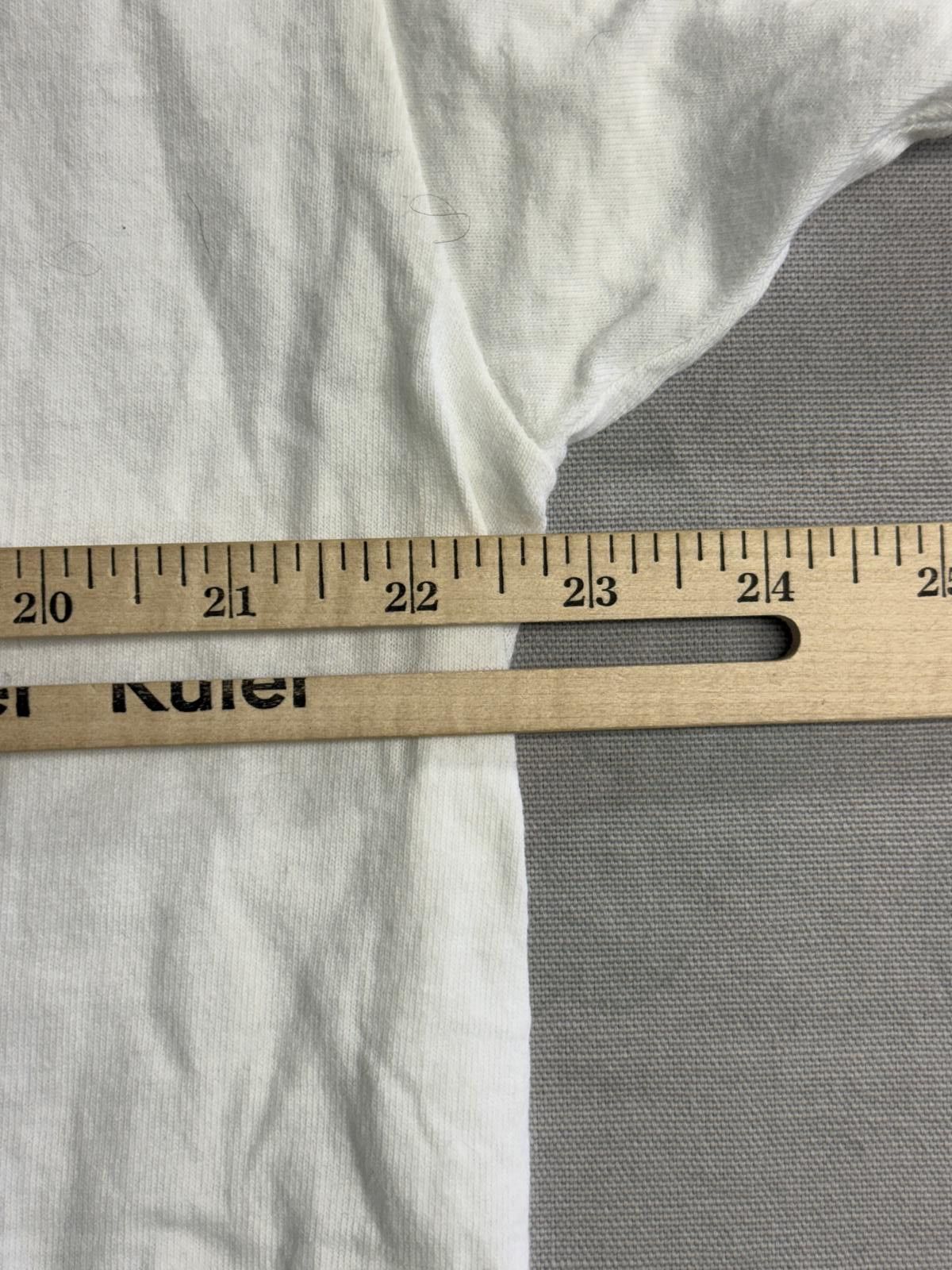 Fruit Of The Loom Vintage Happy 50th Birthday T-shirt Ripley's Believe It XL Size US XL / EU 56 / 4 - 9 Thumbnail