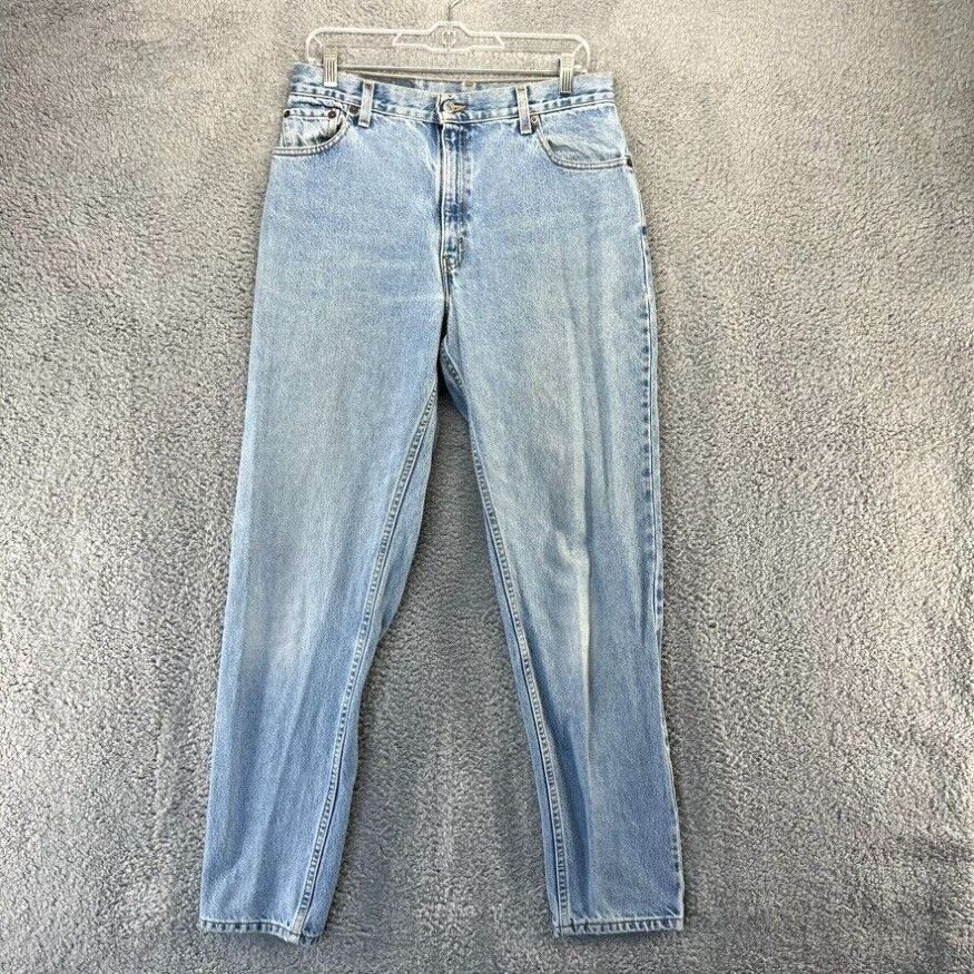 Levi's Vintage Levi's jeans Women's Relaxed Light Wash Faded 90s Size 34" / US 12 / IT 48 - 2 Thumbnail