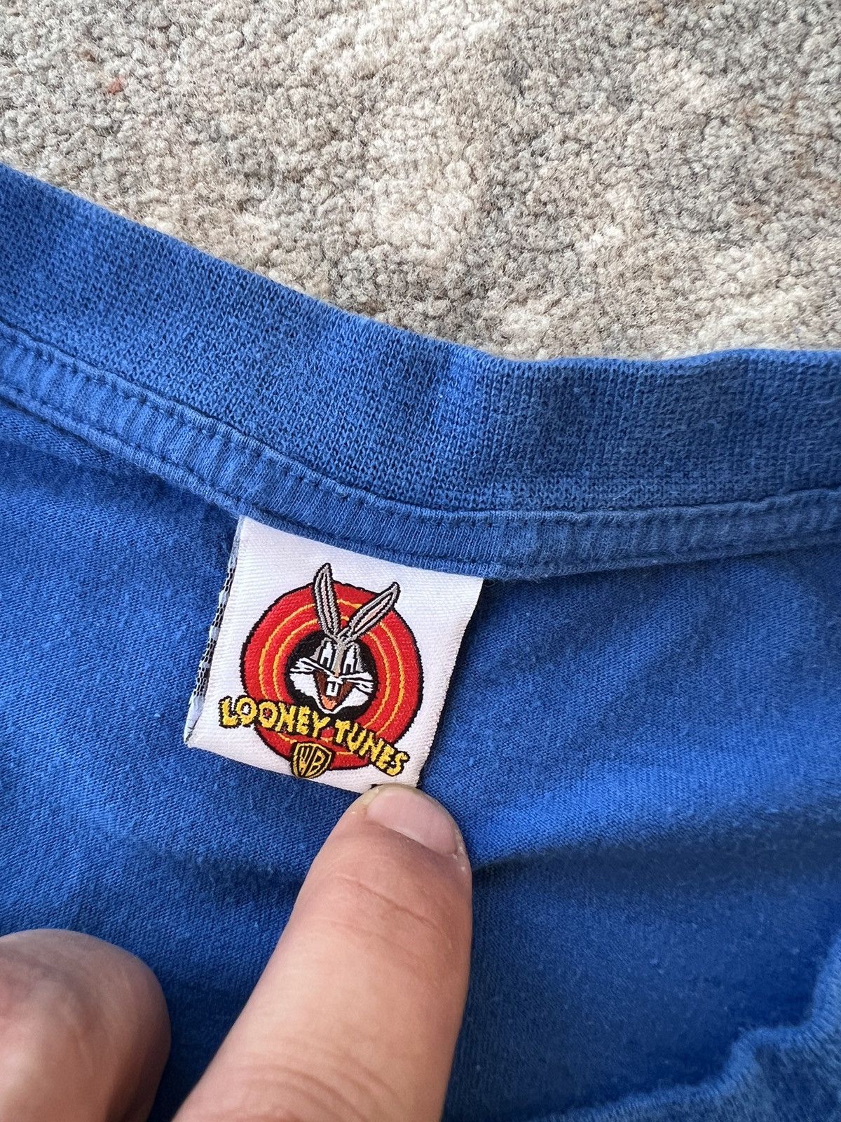 Formula 1 Looney Tunes Formula TAZ! 1999 Tee Size US XL / EU 56 / 4 - 4 Thumbnail