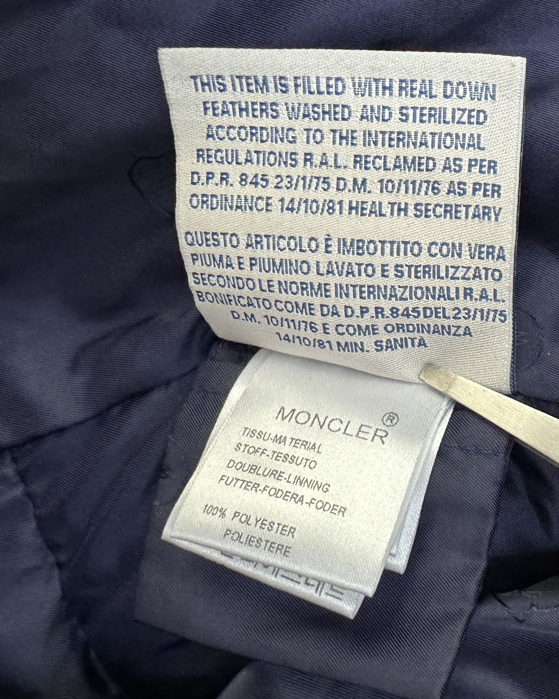 Moncler Authentic Moncler Kelly Jacket Puffer Navy Blue Logo Size 0 Size XS / US 0-2 / IT 36-38 - 13 Thumbnail