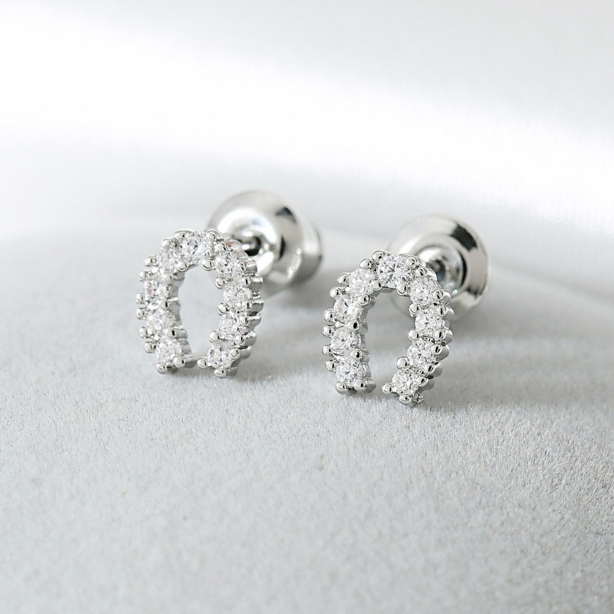 Other CZ Tiny Horseshoe Stud Earrings for Women Daily Simple Style Size ONE SIZE - 3 Thumbnail