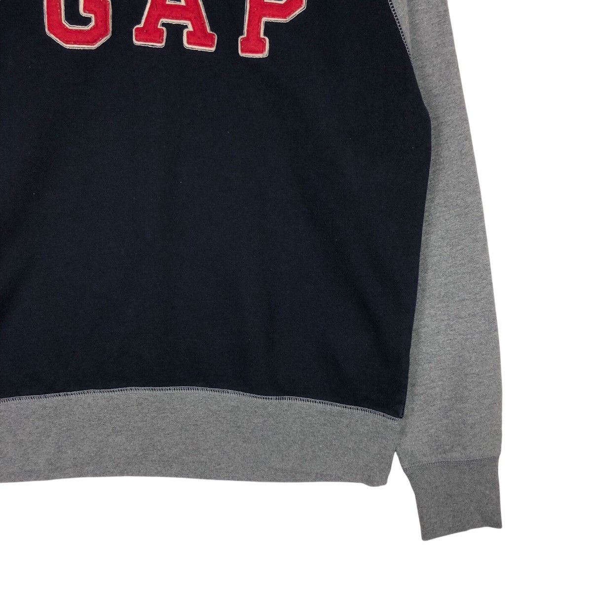 Gap × Japanese Brand Vintage Gap Sweatshirt Spell Out Streetwear Medium Size US M / EU 48-50 / 2 - 4 Thumbnail