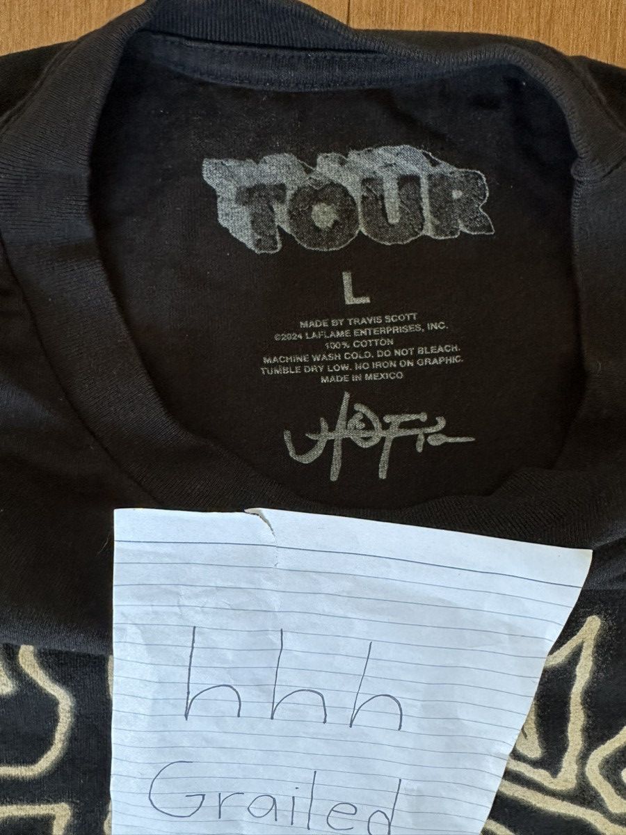 Travis Scott EUROPE EXCLUSIVE UTOPIA TOUR TEE TRAVIS SCOTT Size US L / EU 52-54 / 3 - 4 Thumbnail
