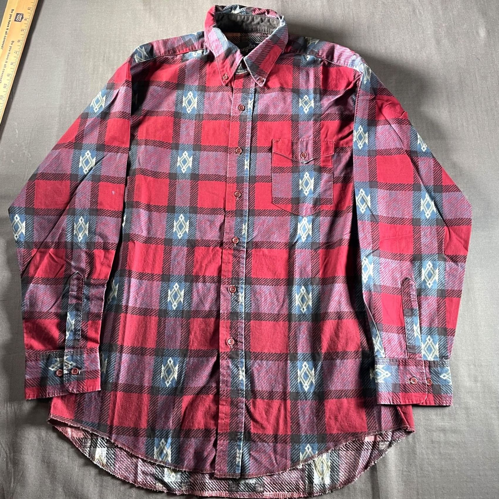 Wrangler VINTAGE Wrangler Shirt Mens Red Plaid Button-Down Long Sleeve Western X-Long Tails Size US L / EU 52-54 / 3 - 3 Thumbnail