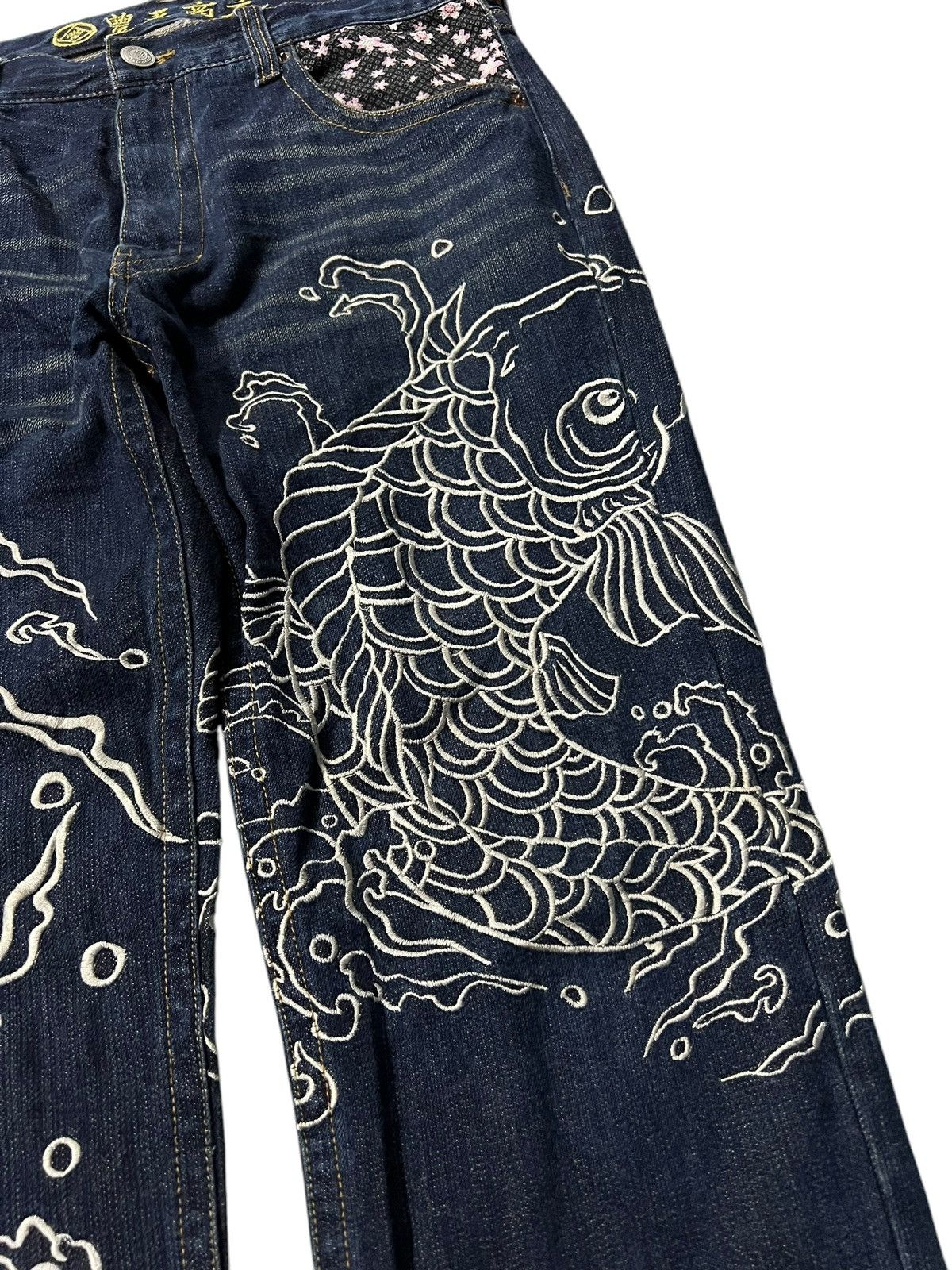 Japanese Brand VINTAGE JAPANESE BRAND SUKAJAN KOI FISH EMBROIDERY JEANS Size US 34 / EU 50 - 6 Thumbnail