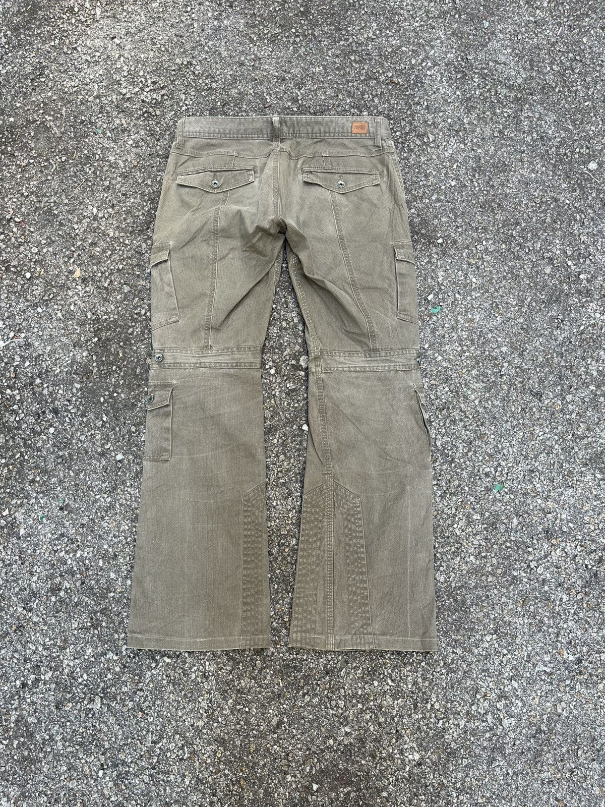 Japanese Brand Flared Cargo Multi Pocket Nicole Club Low Rise Boot Cut Pant Size US 30 / EU 46 - 9 Thumbnail