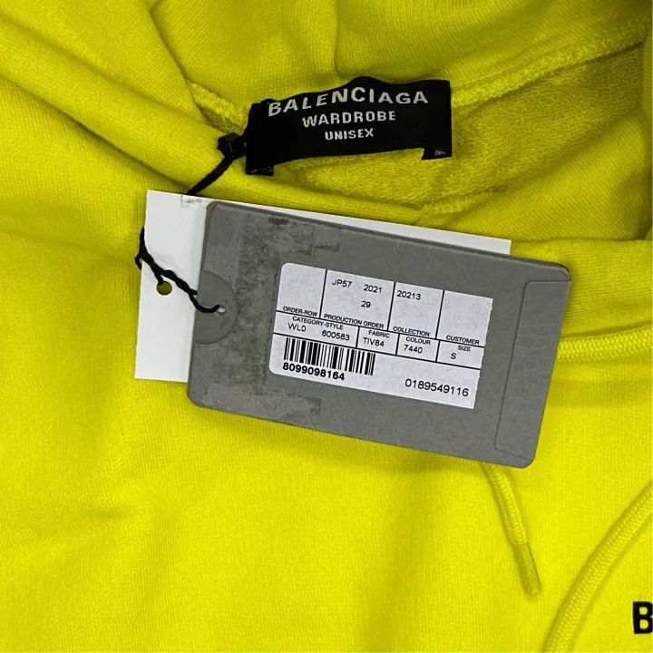 Balenciaga Balenciaga Balenciaga SS21 Logo Drawstring Hoodie in Yello Size US S / EU 44-46 / 1 - 4 Thumbnail