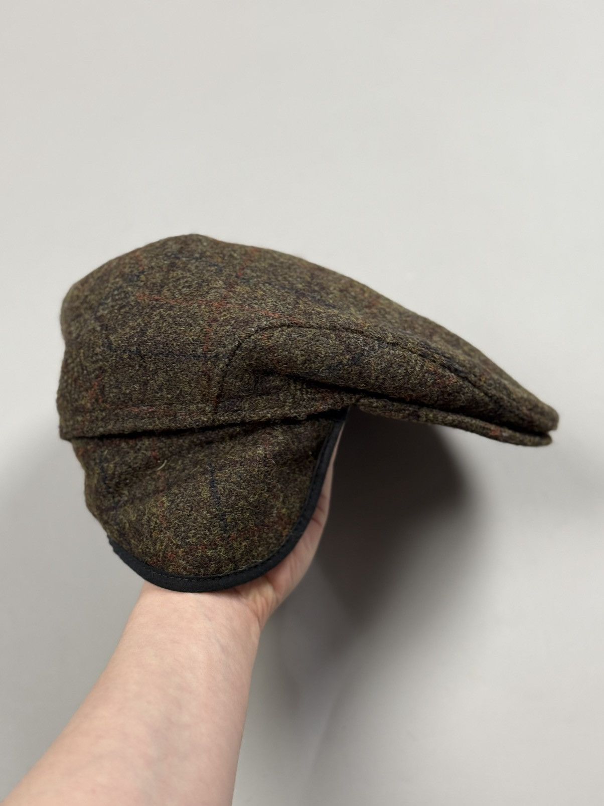 Harris Tweed Harris Tweed Wool Earflaps Flat Cap Hat Size ONE SIZE - 1 Thumbnail