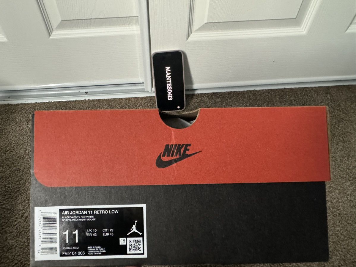 Jordan Brand × Nike Jordan 11 Bred Low Size US 11 / EU 44 - 13 Thumbnail