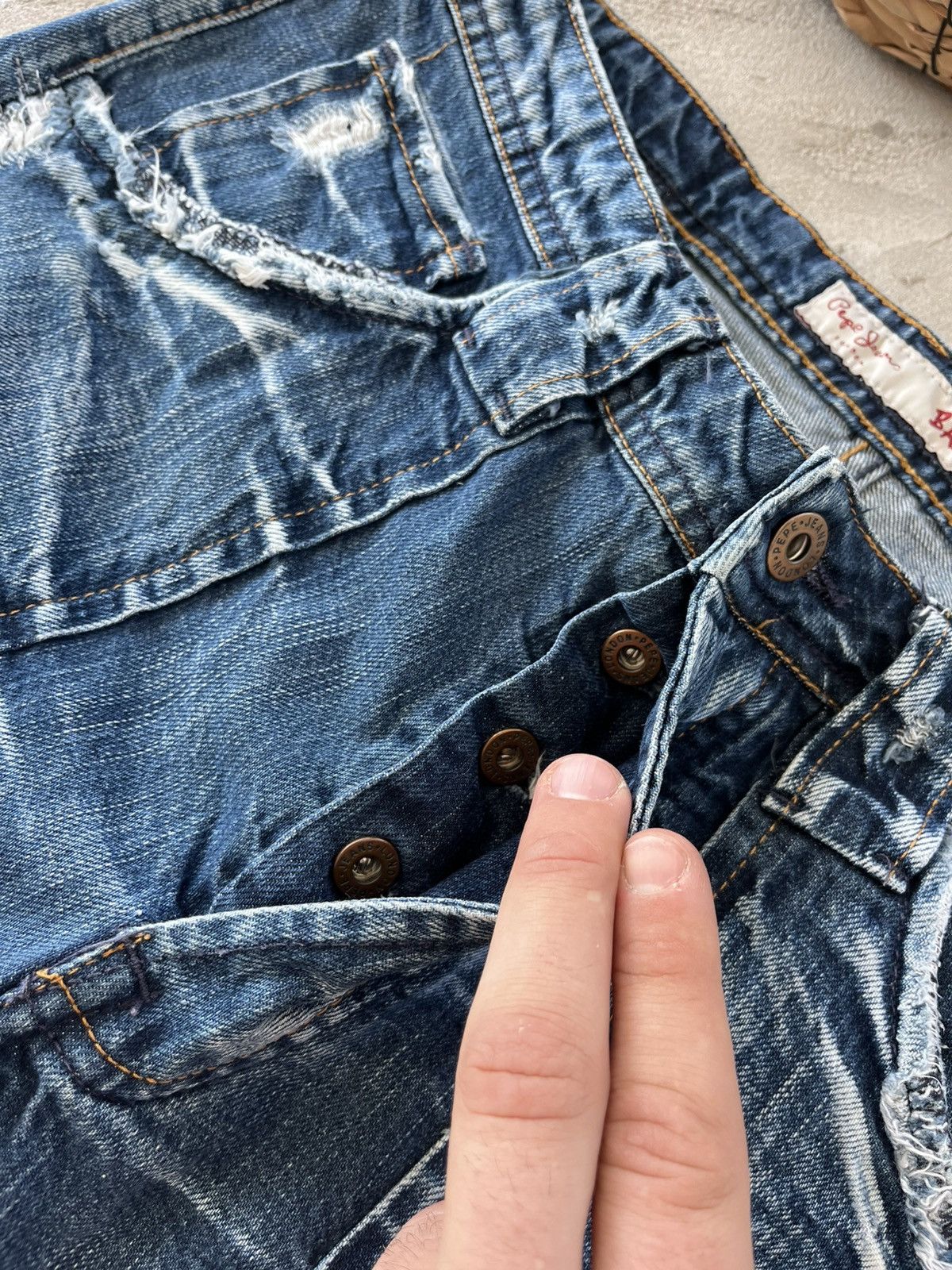 Pepe Jeans × Vintage Hype Vintage Pepe Jeans Blue Denim London Distressed Y2K Size US 32 / EU 48 - 12 Thumbnail