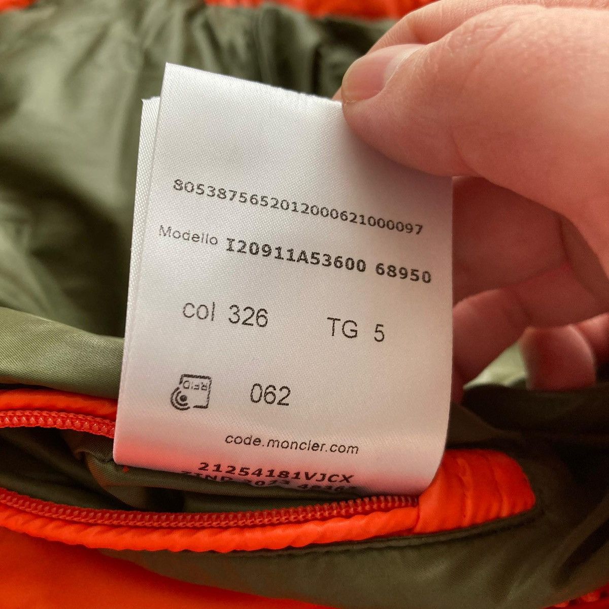 Moncler Moncler MAYA jacket outerwear size 5 ORANGE down vest Size US XL / EU 56 / 4 - 13 Thumbnail