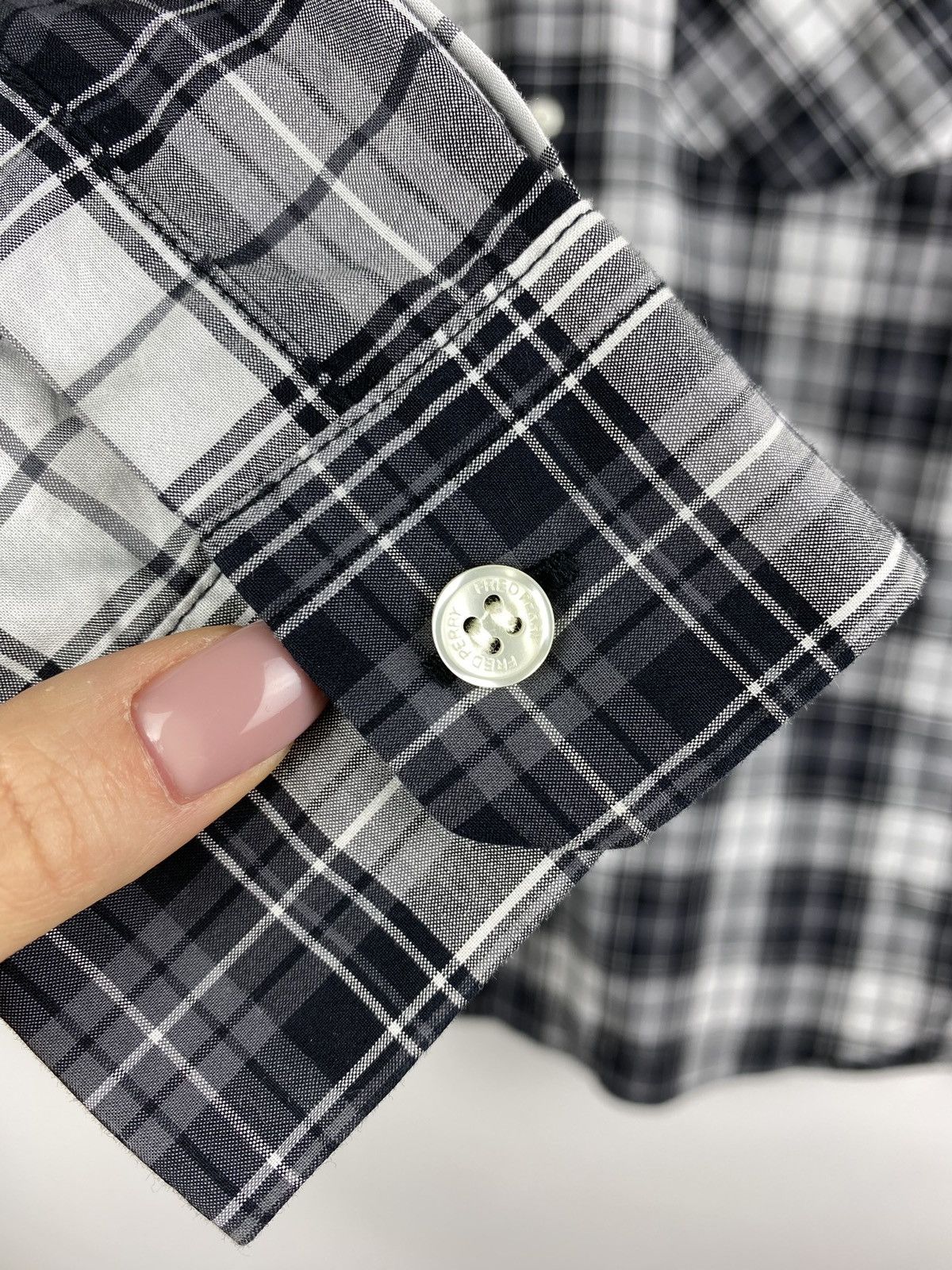 Fred Perry FP Fred Perry men’s long sleeve checked button up shirt Size US M / EU 48-50 / 2 - 12 Thumbnail