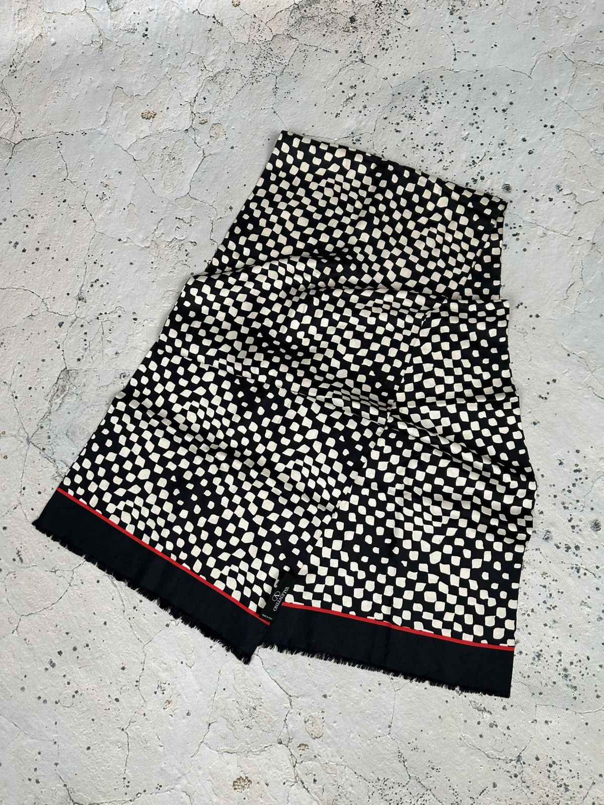 Valentino Vintage Valentino Garavani Silk Dots Scarf 90s Archive Size ONE SIZE - 1 Thumbnail