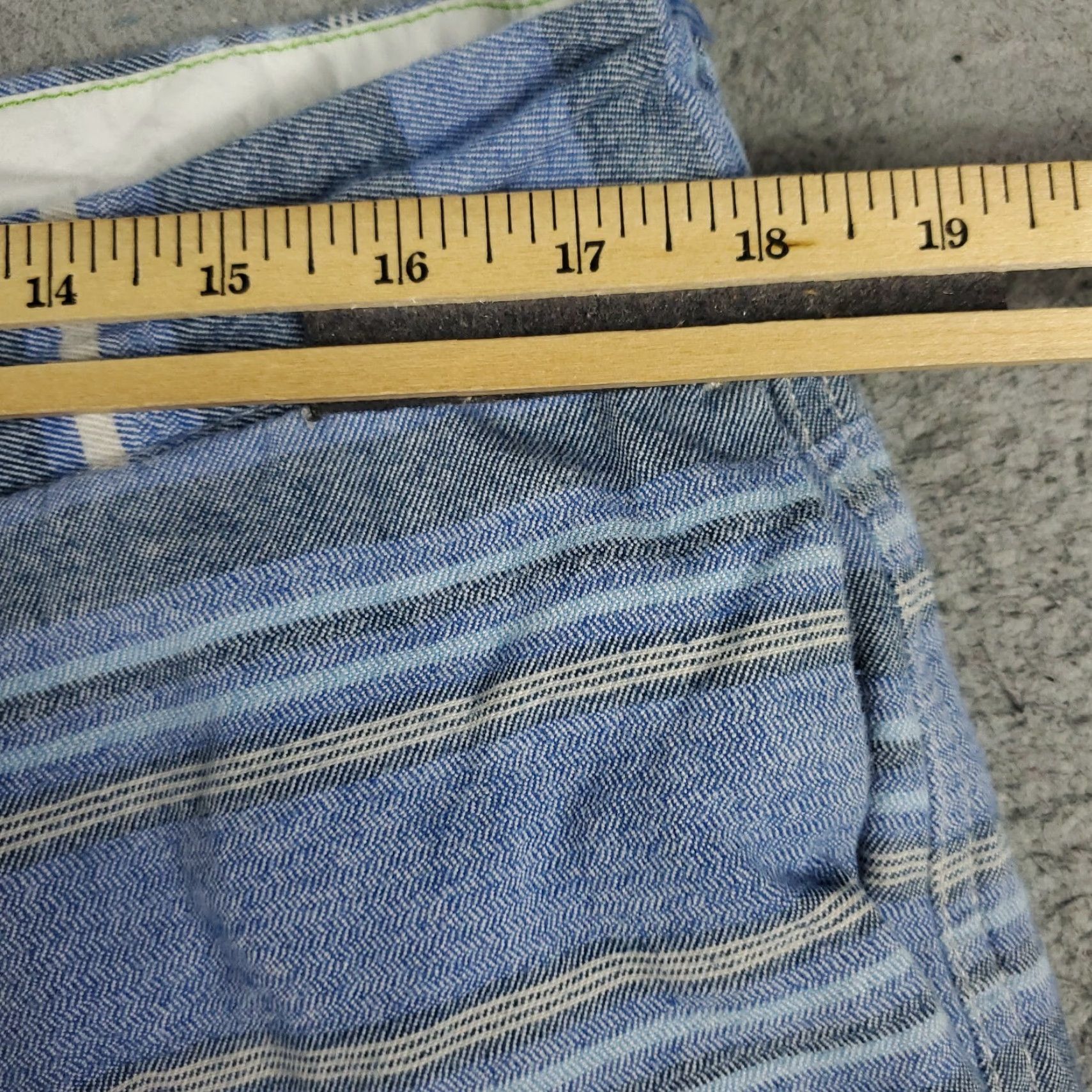 Tommy Bahama VINTAGE Tommy Bahama Shorts Mens Size 36 Blue Striped Cotton Chino Flat Front Casual Men's Size US 36 / EU 52 - 4 Thumbnail