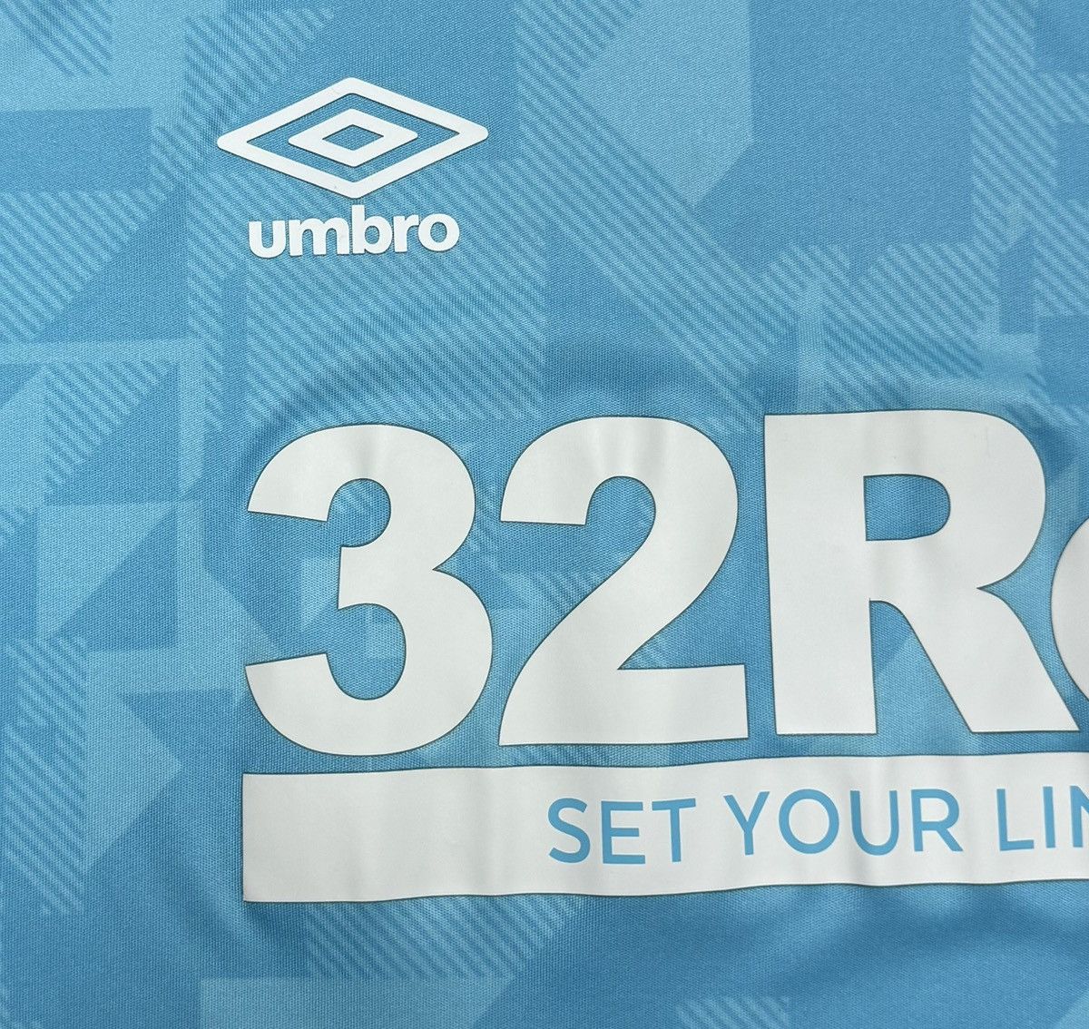 Umbro Derby County 2021 2022 Away Shirt Jersey Umbro size 4XL Size US XXL / EU 58 / 5 - 8 Thumbnail