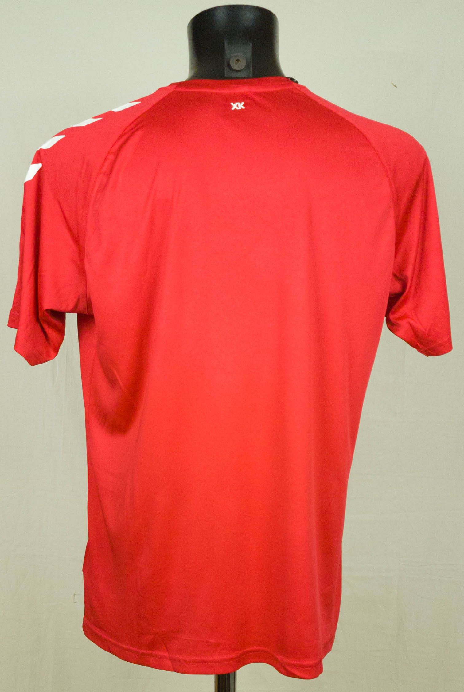 Hummel Hummel mens activewear top polyester size L new Size US L / EU 52-54 / 3 - 2 Thumbnail