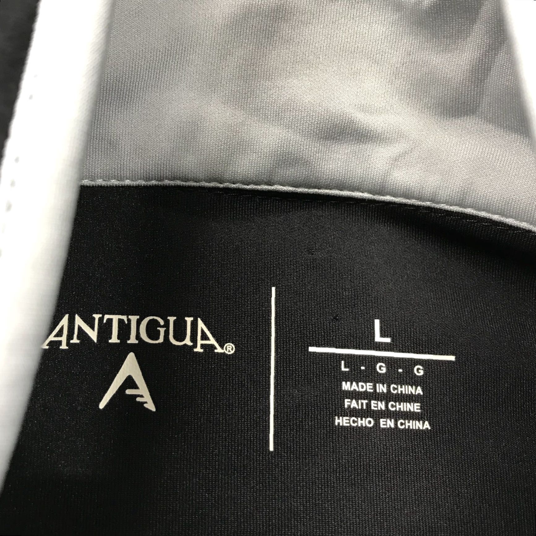 Vintage Antigua Geneva National Golf Vest Mens Large Black Gray 1/4 Zip Pullover Shirt Jacket Vest Mens L Black 1/4 Zip Golf Activewear Sports Size US L / EU 52-54 / 3 - 4 Thumbnail
