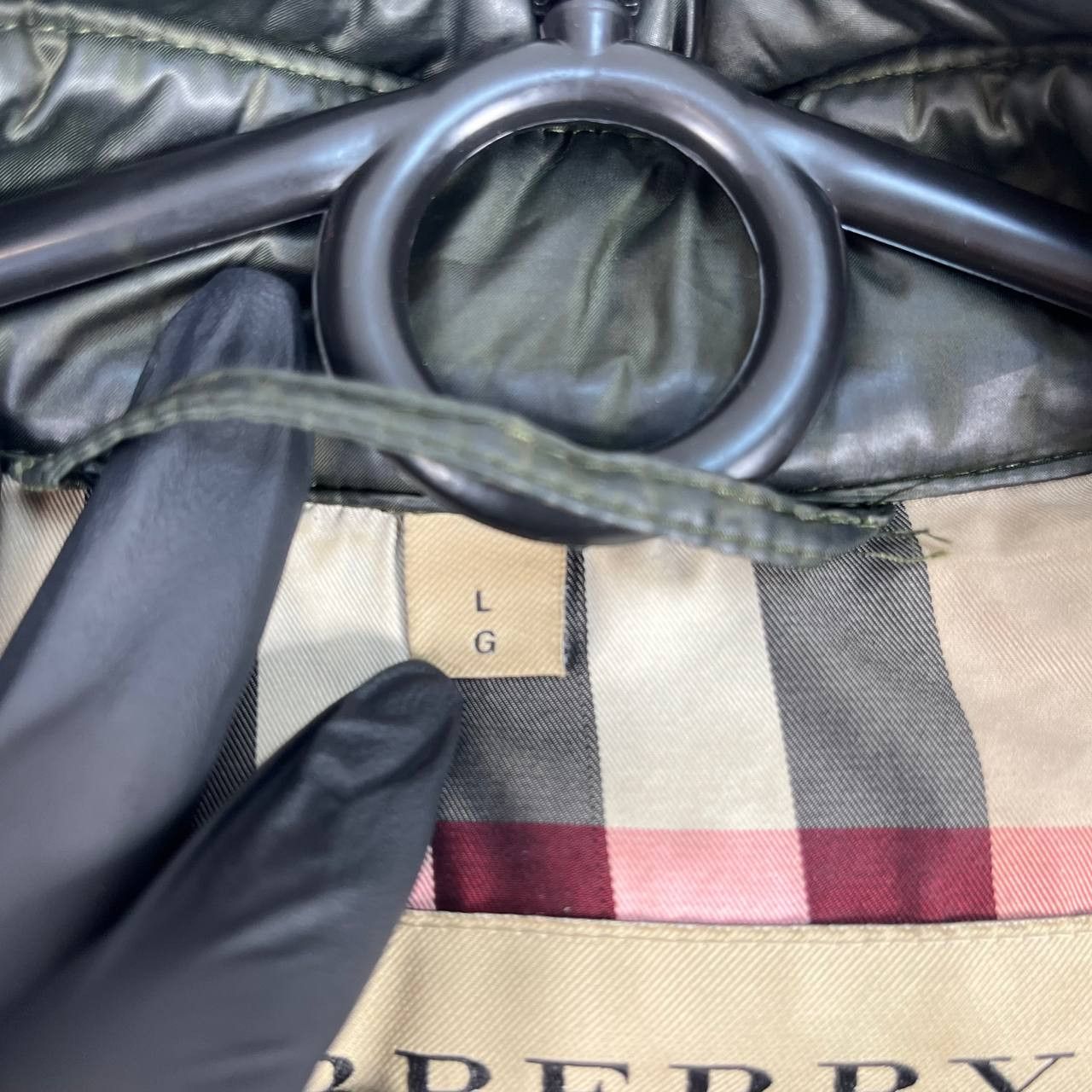 Burberry Burberry London Quilted Puffer Coat Hooded Womens Size L Size L / US 10 / IT 46 - 7 Thumbnail