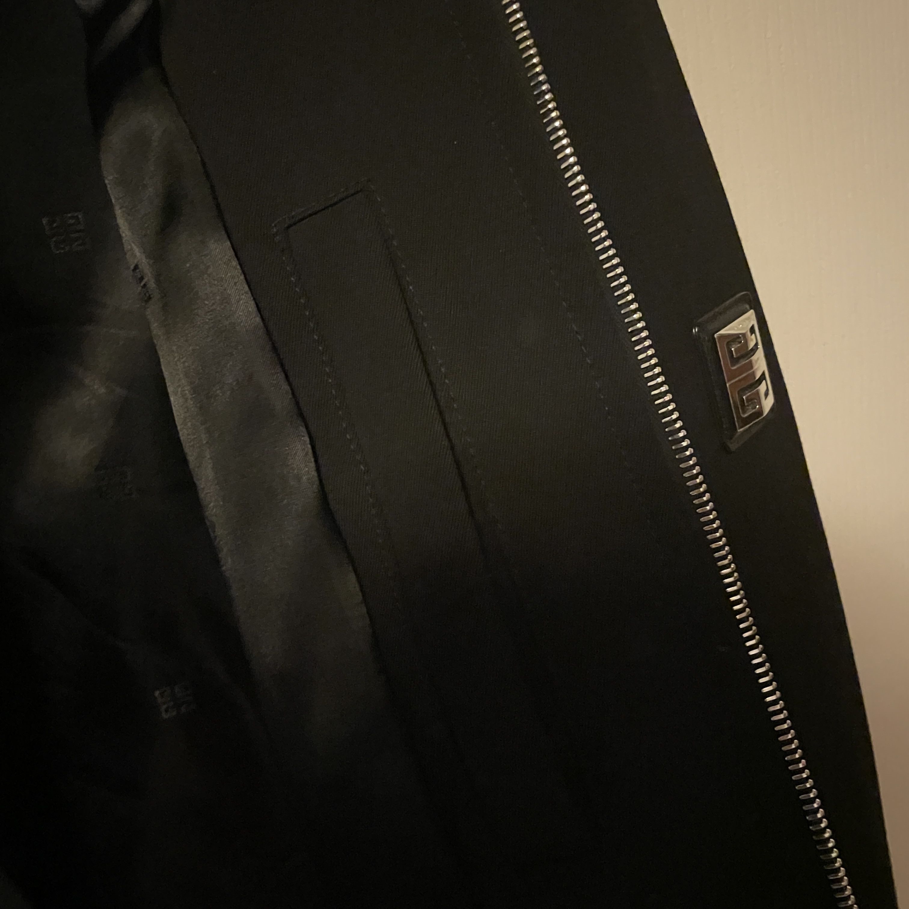 Givenchy GIVENCHY Black 4G Logo Virgin Wool Bomber Jacket Men L 50 Size US M / EU 48-50 / 2 - 21 Thumbnail