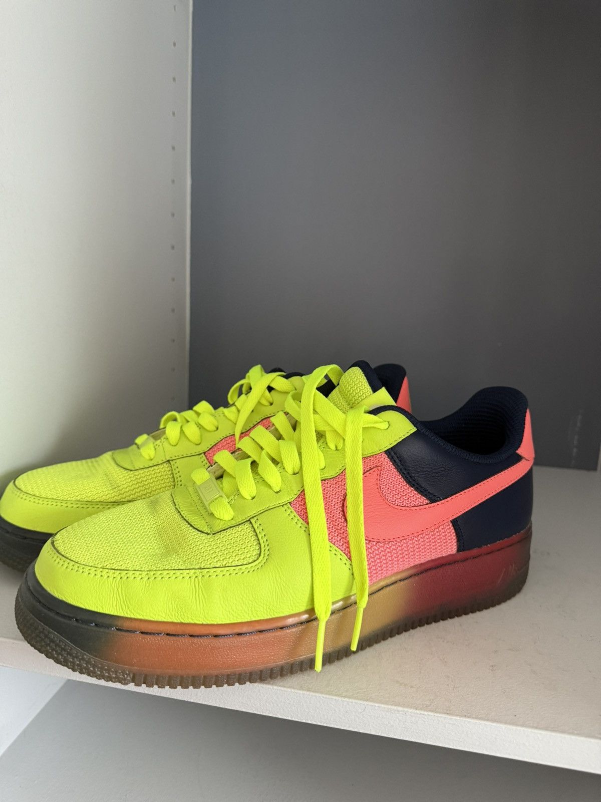 Nike Air Force NYC Nike iD Low Top Sneaker 2015