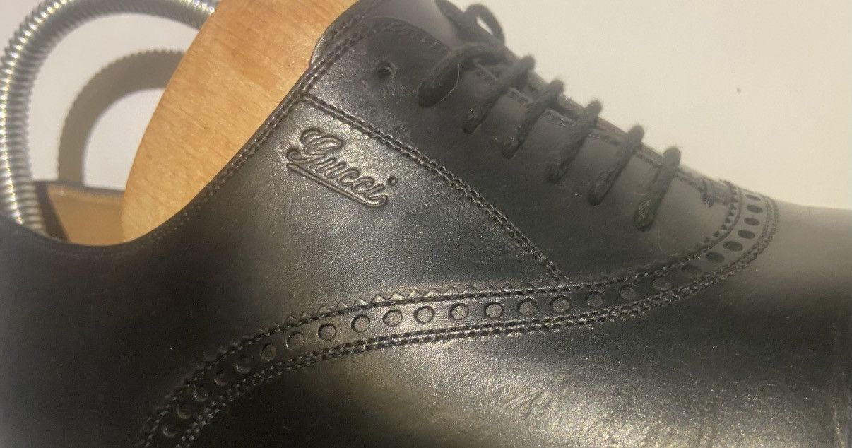 Gucci Men's Gucci Lace Up Oxfords Dress Shoes Size US 8 / EU 41 - 1 Thumbnail