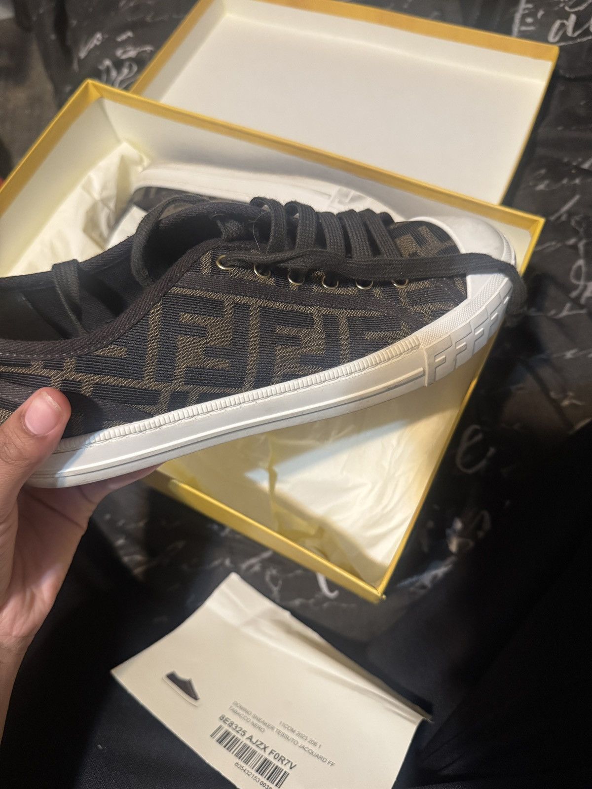 FF Logo Low-Top Sneakers