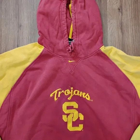 Nike Vintage Nike Mid Swoosh USC Trojans Hoodie Sweatshirt Size US XXL / EU 58 / 5 - 1 Thumbnail