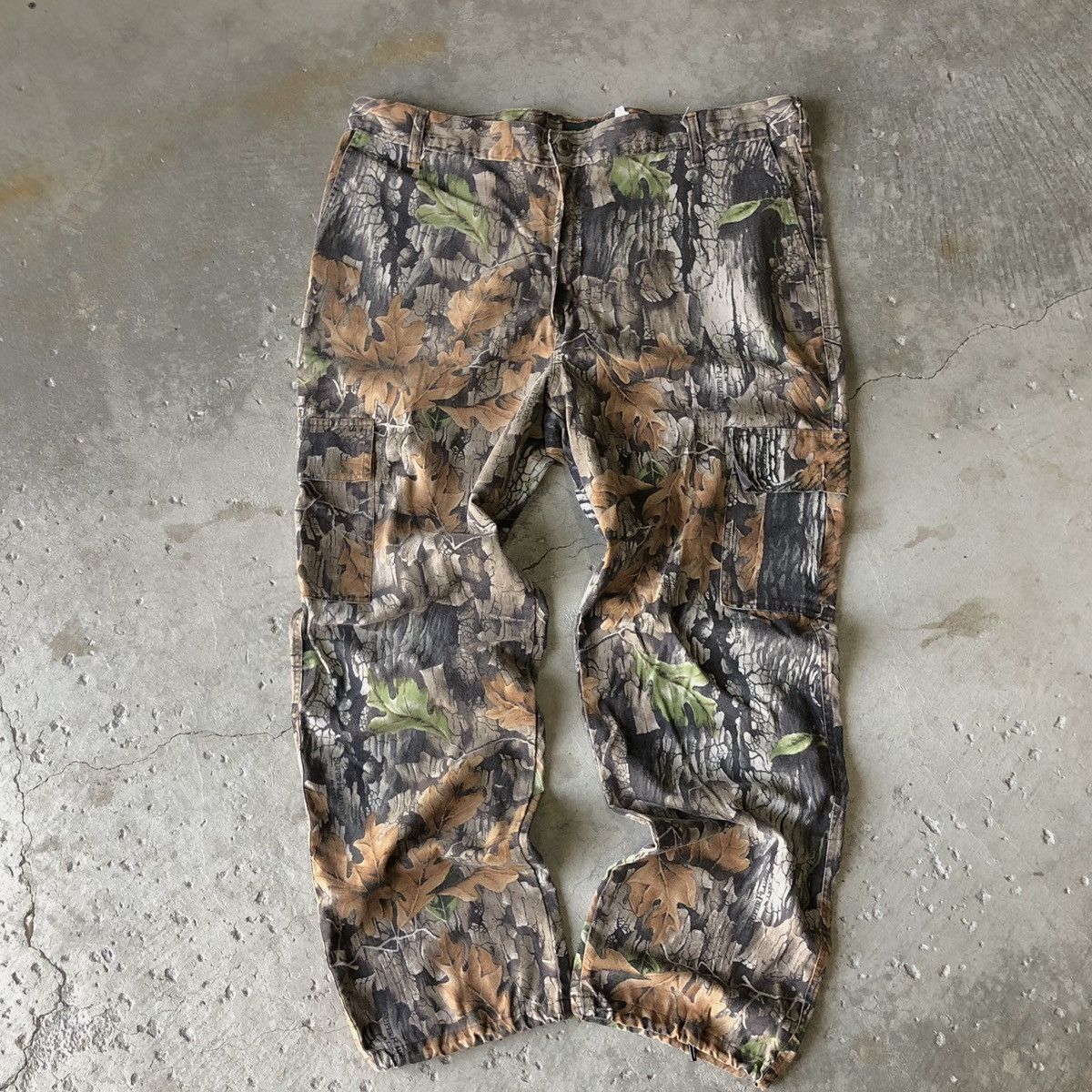 Best baggy real tree camo cargo pants you can get #baggyjeans