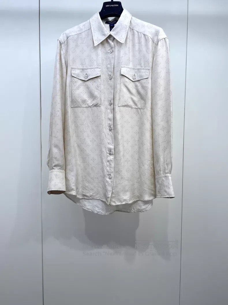 Louis Vuitton Louis Vuitton Classic Old Pattern Silk Shirt Size XS / US 0-2 / IT 36-38 - 1 Thumbnail