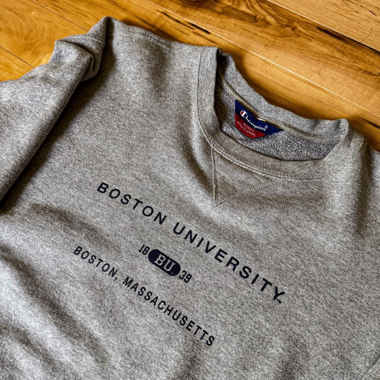 Champion Vintage Champion Crew Size US L / EU 52-54 / 3 - 2 Thumbnail