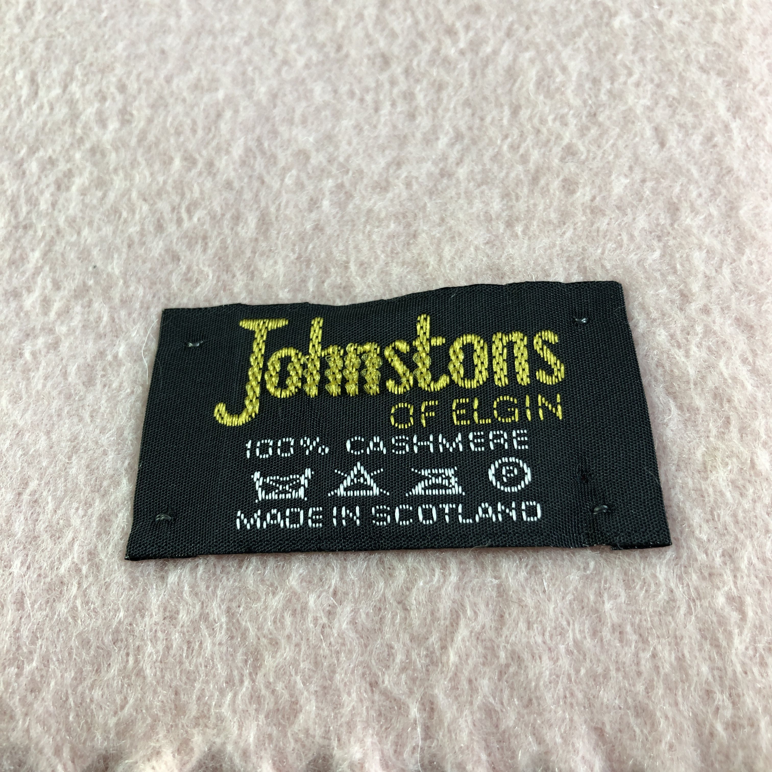 Johnstons Of Elgin Johnstons Of Elgin Cashmere Scarf Muffler Neckwear V2746 Size ONE SIZE - 4 Thumbnail
