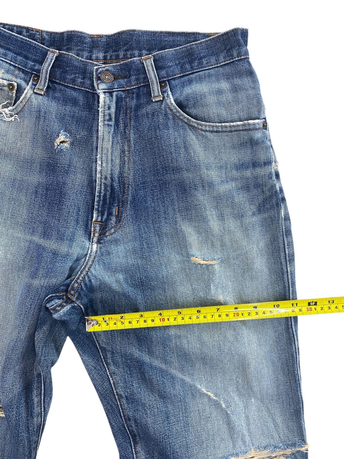 Japanese Brand Japanese Brans Faded Blue Wash Ripped Style Loose Jeans Size US 30 / EU 46 - 9 Thumbnail