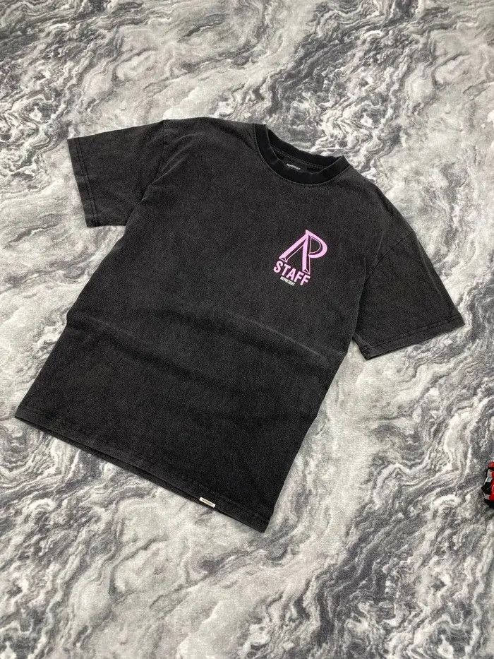Represent Clo. Represent Staff London Big Logo T-Shirt Size US S / EU 44-46 / 1 - 2 Thumbnail