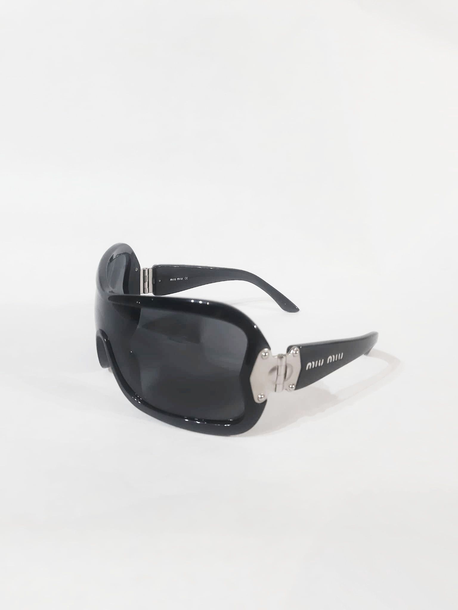 Miu Miu Miu Miu early 2000's Oversized Shield Sunglasses Size ONE SIZE - 1 Thumbnail
