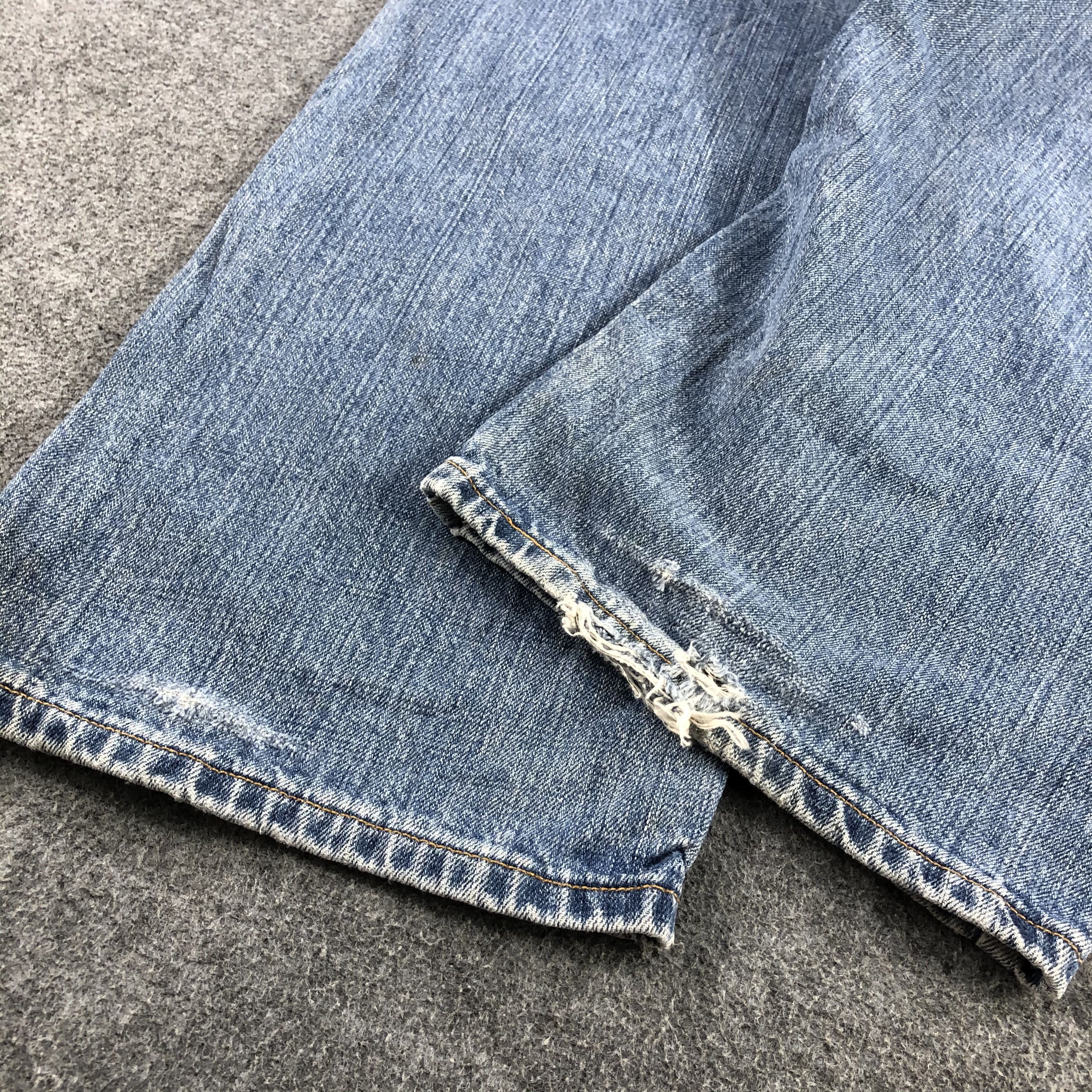 Levi's Vintage Blue Wash Levis 569 Jeans-J2286 Size US 35 - 6 Thumbnail