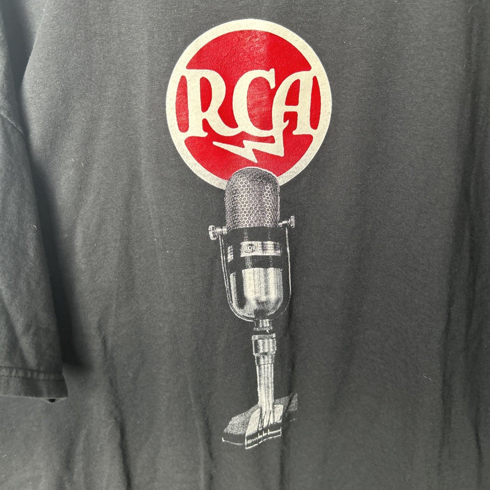 Jerzees RCA Microphone Print Black Short Sleeve T-Shirt Size 2XL Size US XXL / EU 58 / 5 - 4 Thumbnail