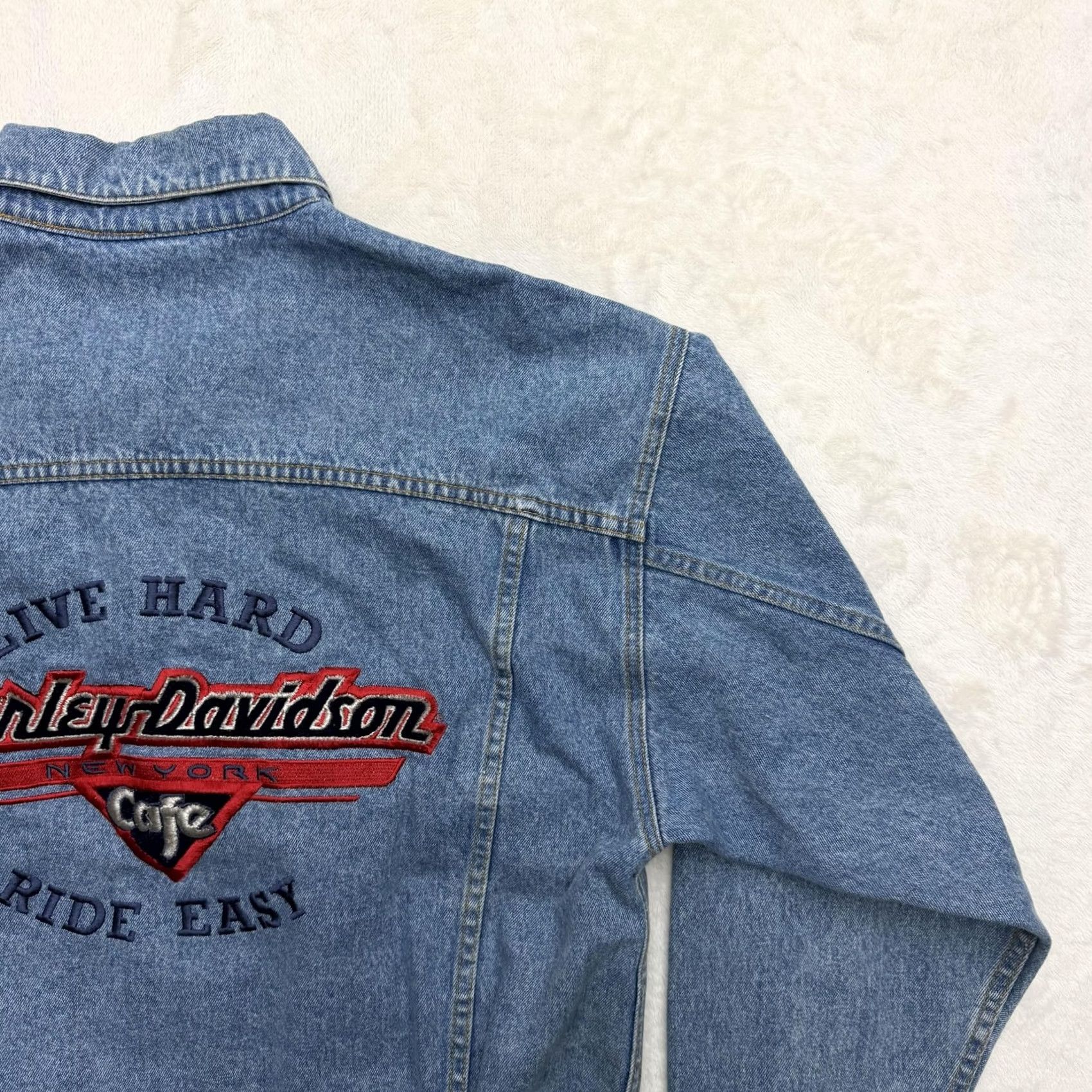 Harley Davidson VINTAGE Harley-Davidson NY Jacket Mens Large Blue Denim Cafe Embroidered 90s Regular Lightweight Casual Size US L / EU 52-54 / 3 - 4 Thumbnail