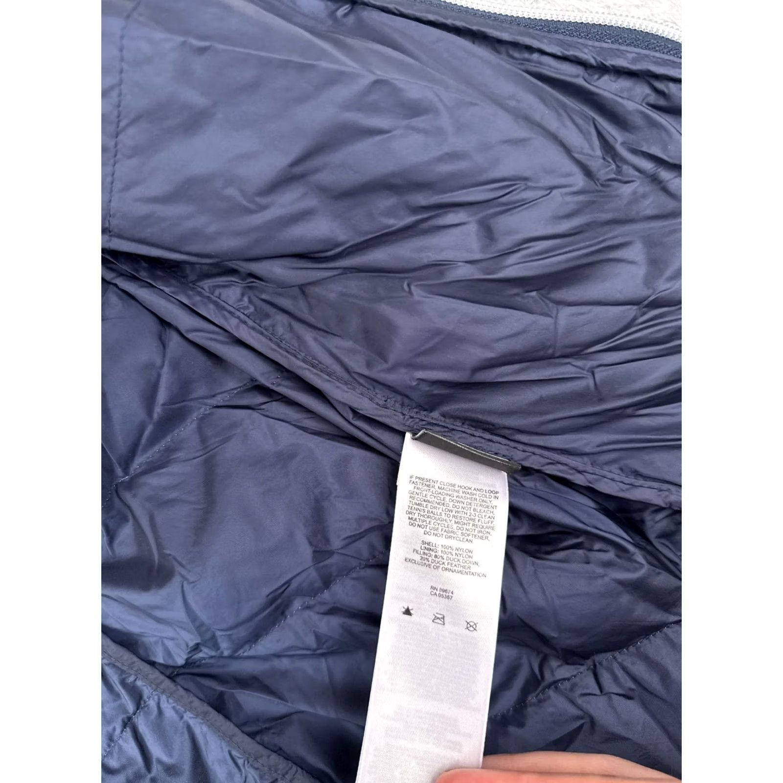 Mountain Hardwear VINTAGE Mountain Hardwear Vest Womens Medium Blue Puffer Ratio Down 650 Mock Neck Hike Size M / US 6-8 / IT 42-44 - 4 Thumbnail