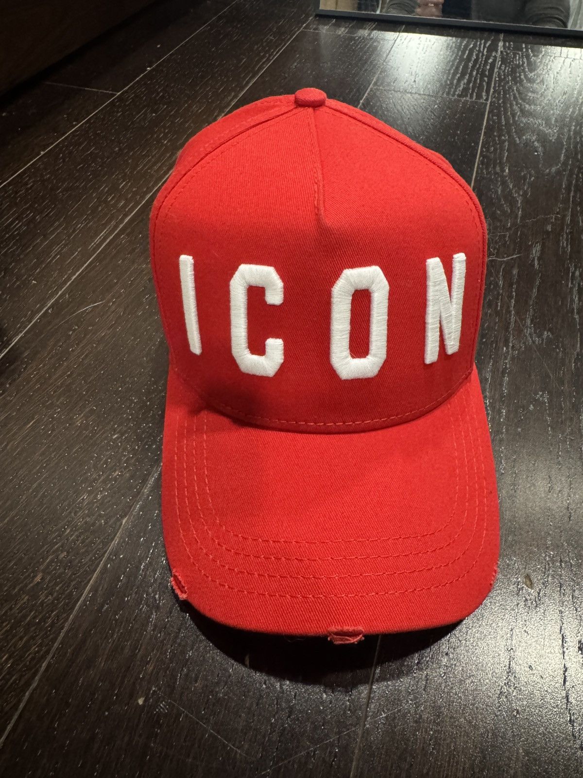 Dsquared2 Dsquared2 Icon Logo Embroidered Trucker Cap Size ONE SIZE - 1 Thumbnail
