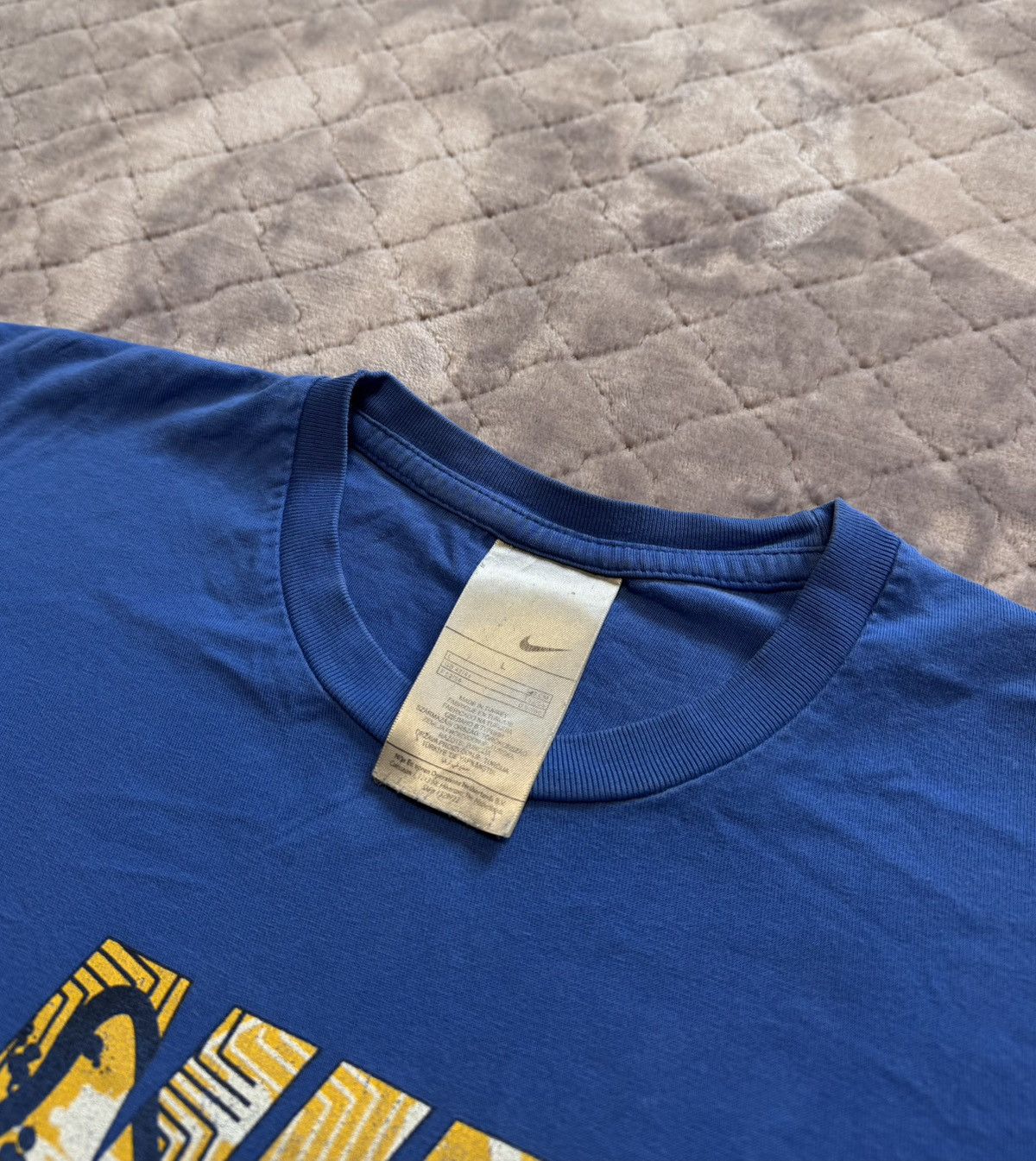 Nike × Vintage Vintage y2k Nike Big Logo Tee Shirt Size US M / EU 48-50 / 2 - 5 Thumbnail