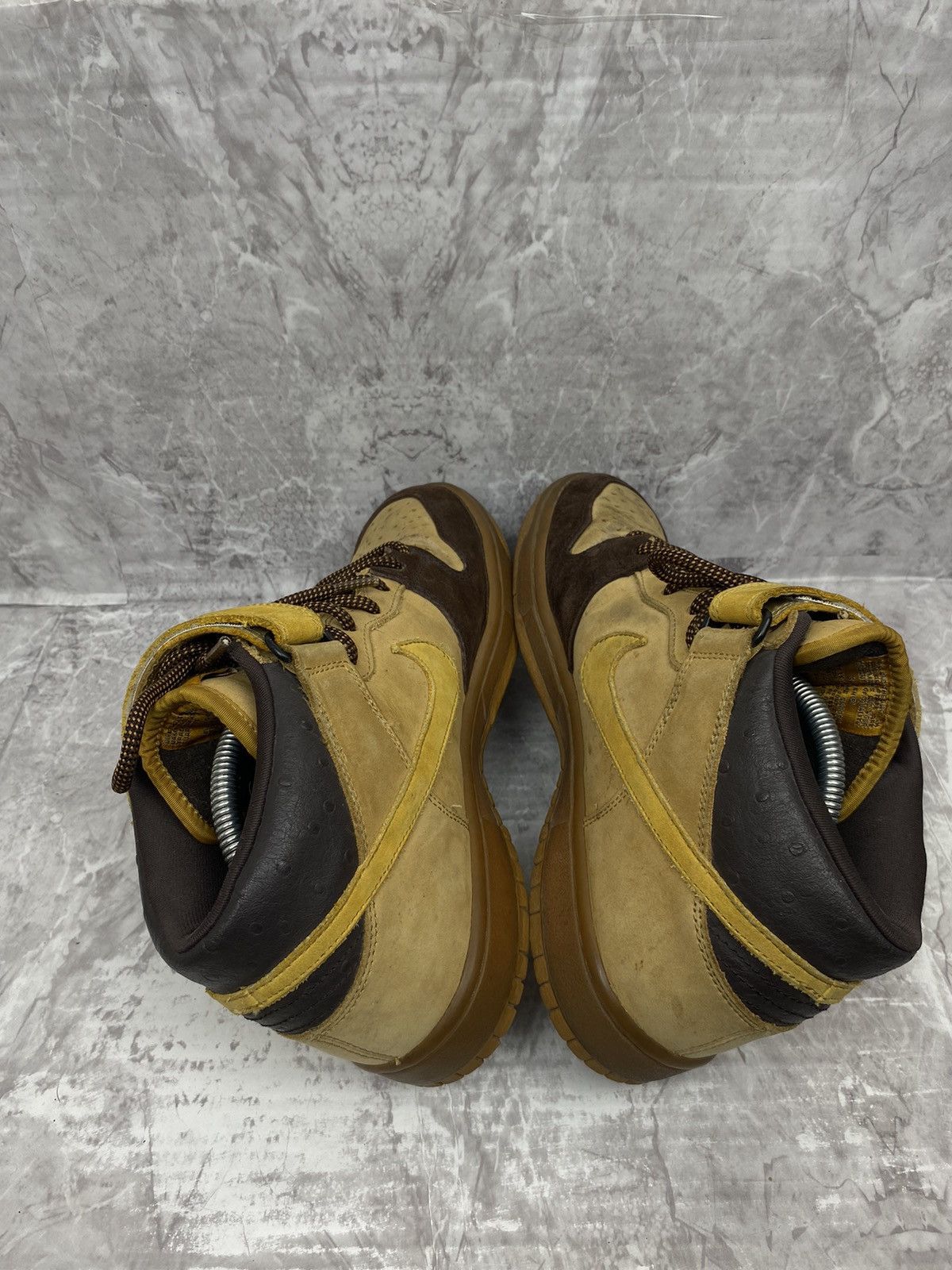 Nike Nike SB Dunk Mid Wheat Bronze 2006 Size US 9 / EU 42 - 7 Thumbnail
