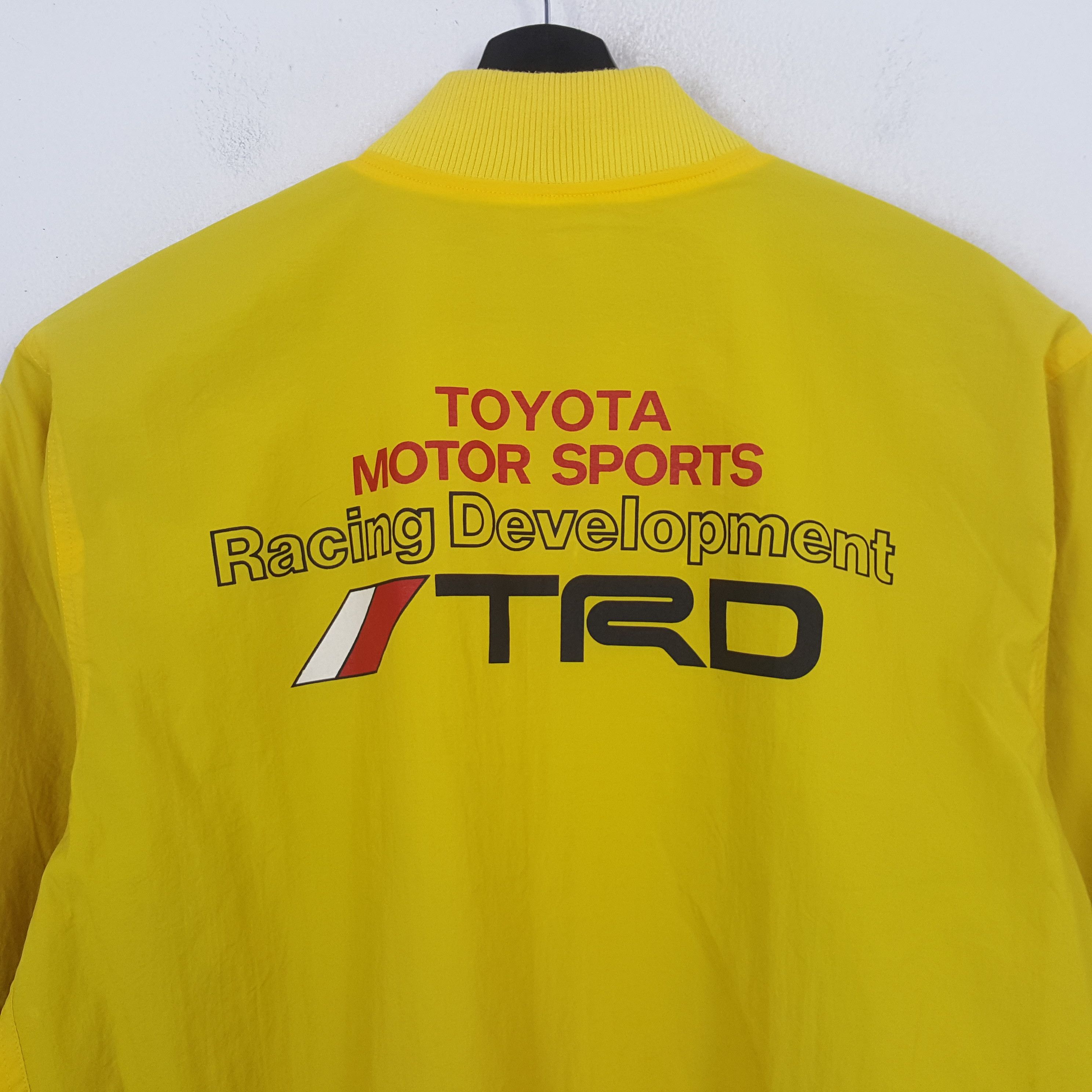 Formula 1 Vintage Toyota Racing Development Motorsport Jacket C300N1 Size US L / EU 52-54 / 3 - 2 Thumbnail