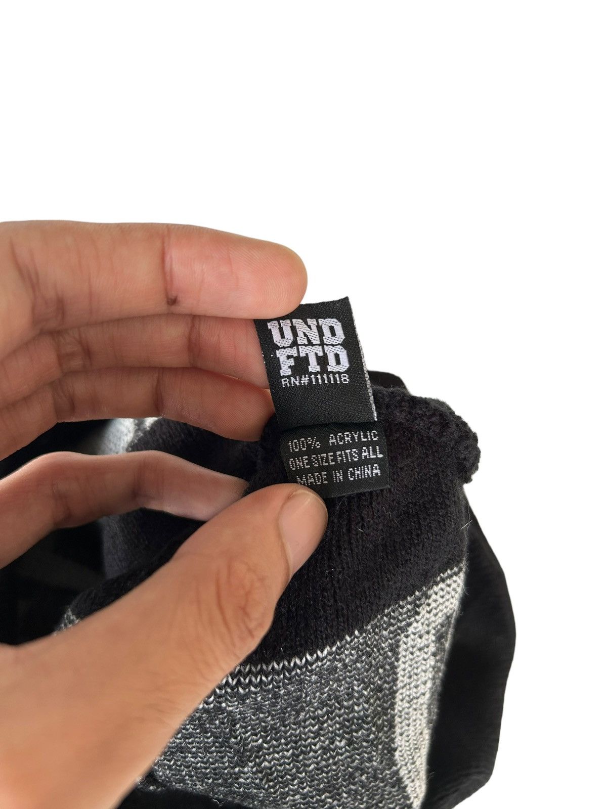 Undefeated UNDEFEATED UNDFTD Big Logo Beanie Hat🔥🔥 Size ONE SIZE - 8 Thumbnail